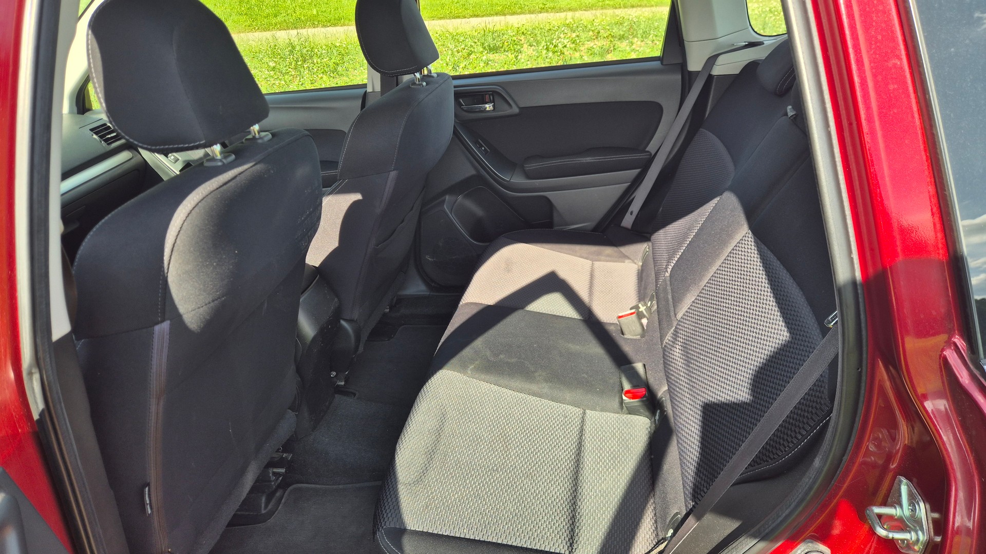 SUBARU Forester 2.0i Swiss Lineartronic-image-4