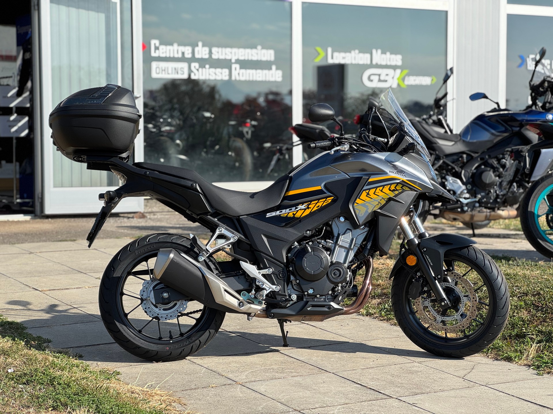 HONDA CB 500 XA ABS-showroom-element-1