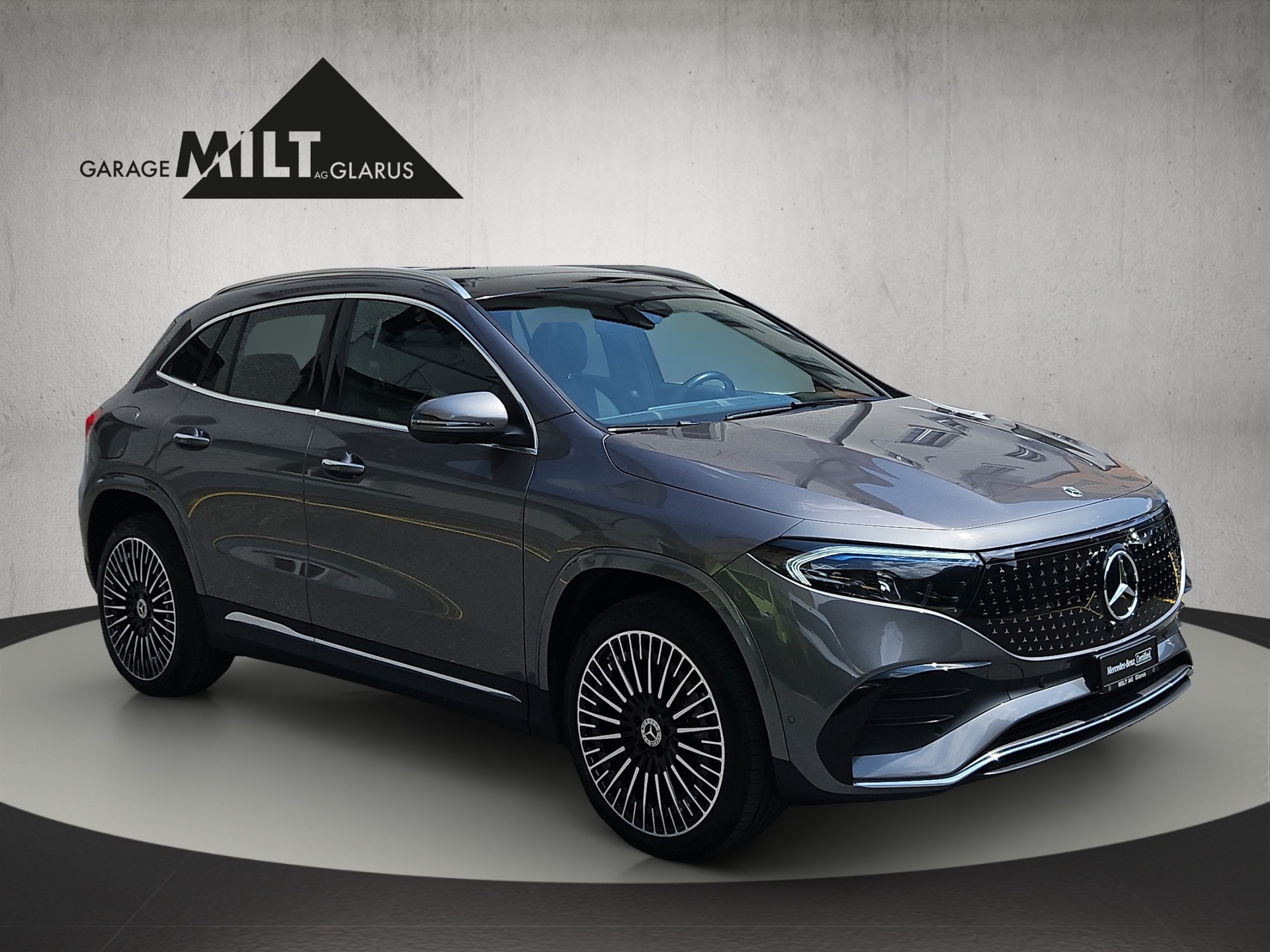 MERCEDES-BENZ EQA 350 Swiss Star AMG Line 4matic-showroom-element-1