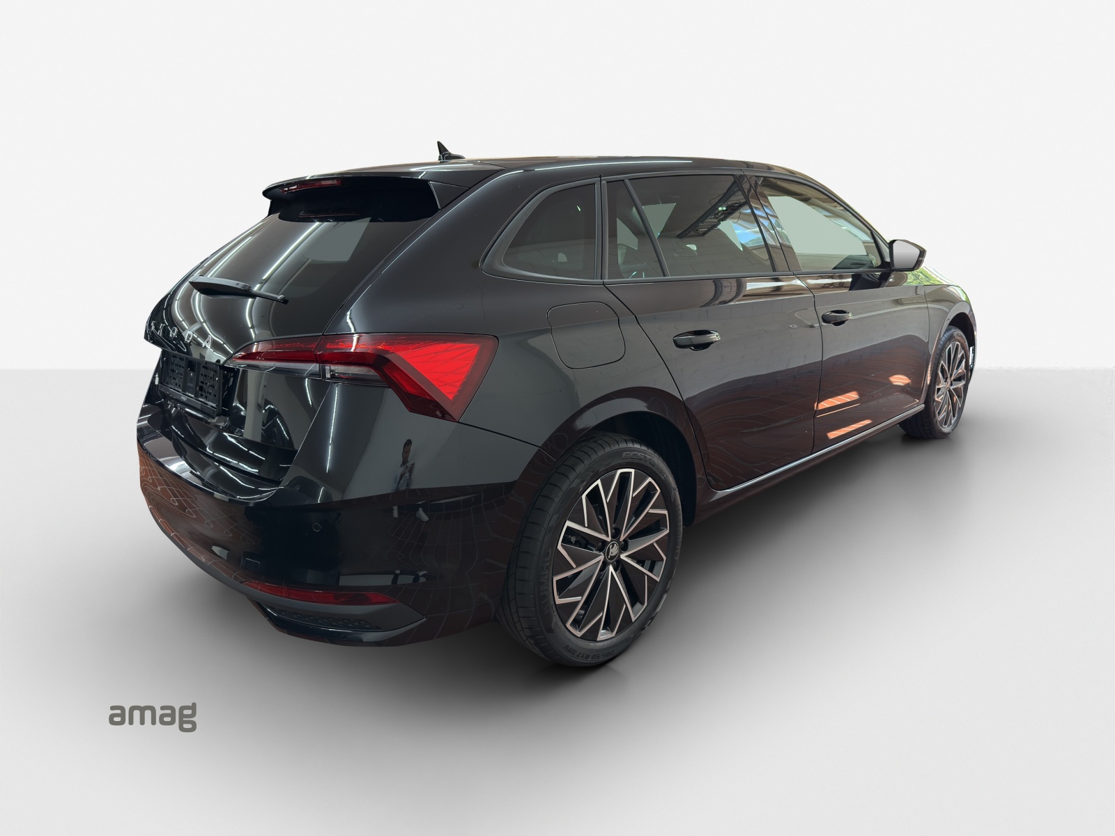 SKODA Scala 1.5 TSI Dynamic DSG-image-4