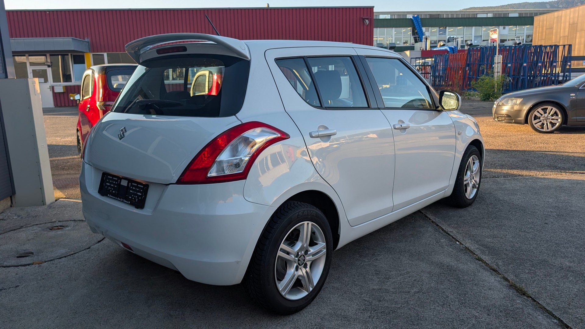 SUZUKI Swift 1.2i 16V GL Top-image-3