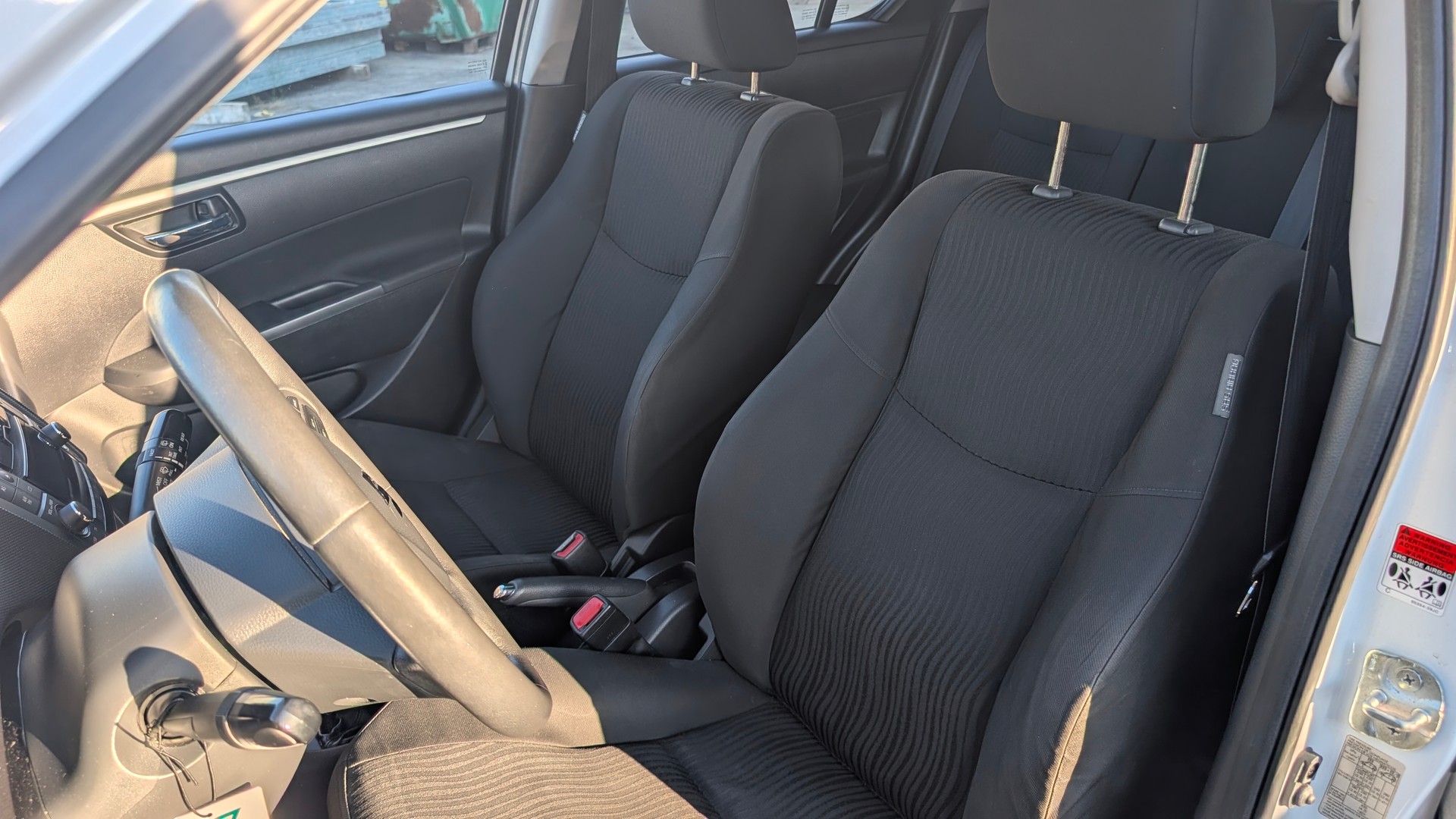 SUZUKI Swift 1.2i 16V GL Top-image-12