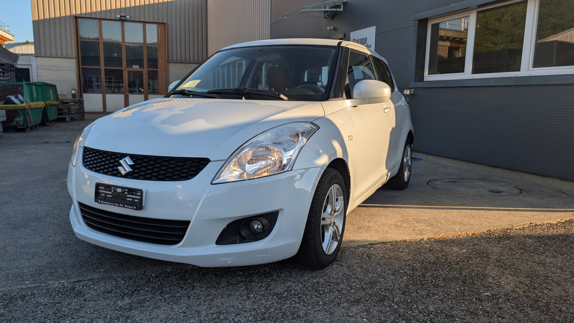 SUZUKI Swift 1.2i 16V GL Top-image-0