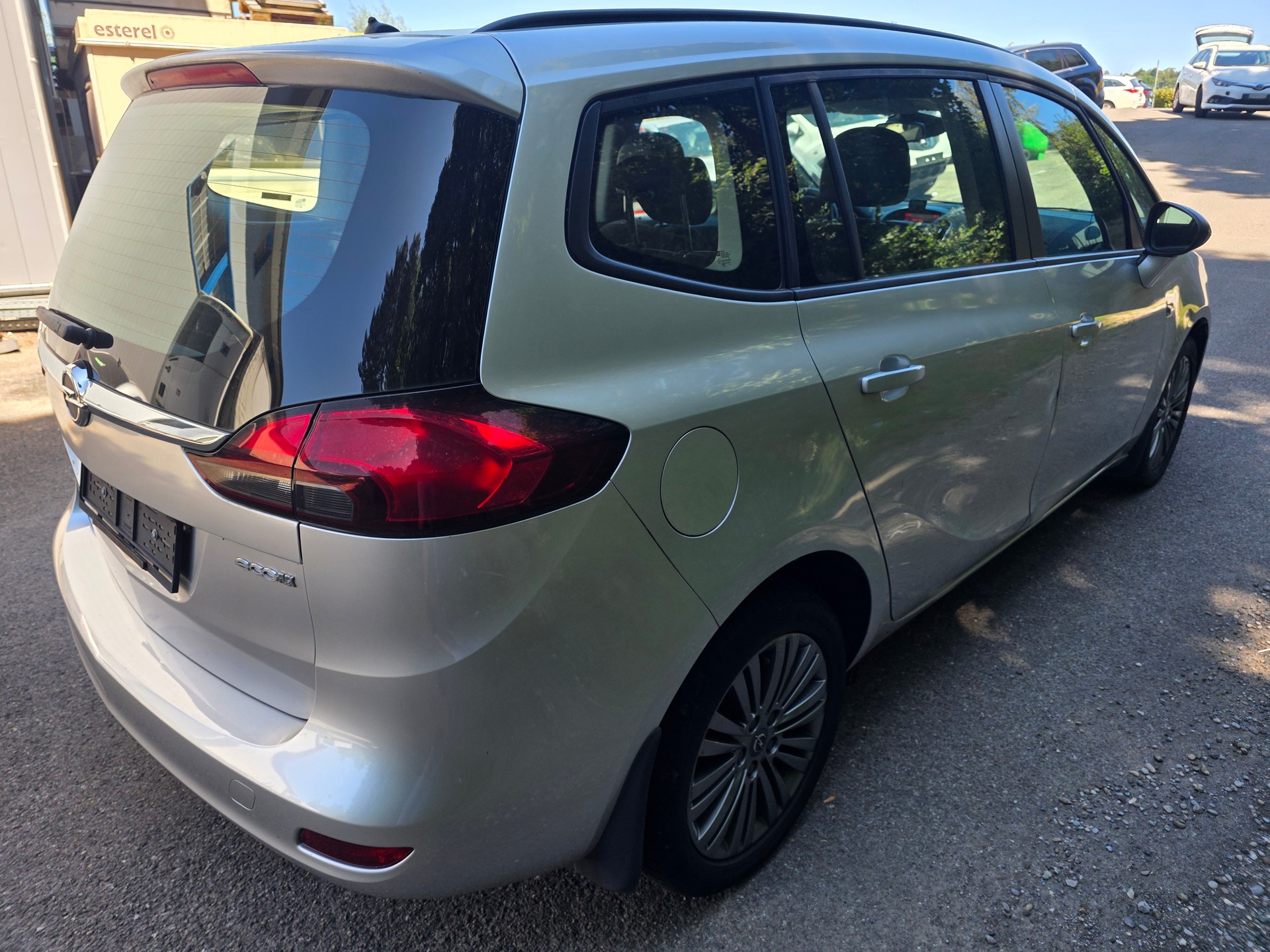 OPEL Zafira Tourer 1.6i 16V CNG Turbo Active Edition-image-6