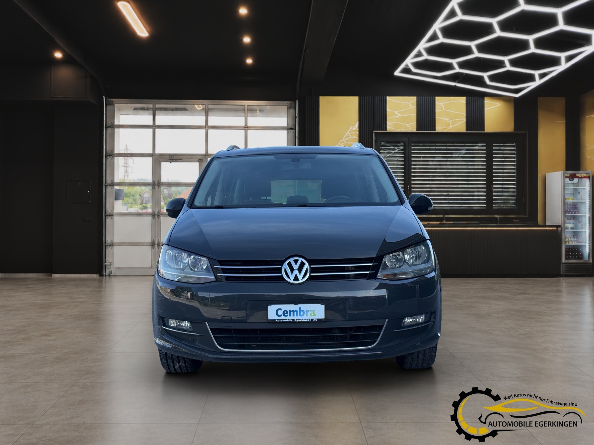 VW Sharan 2.0 TDI BlueMotion Technology Highline DSG-image-1