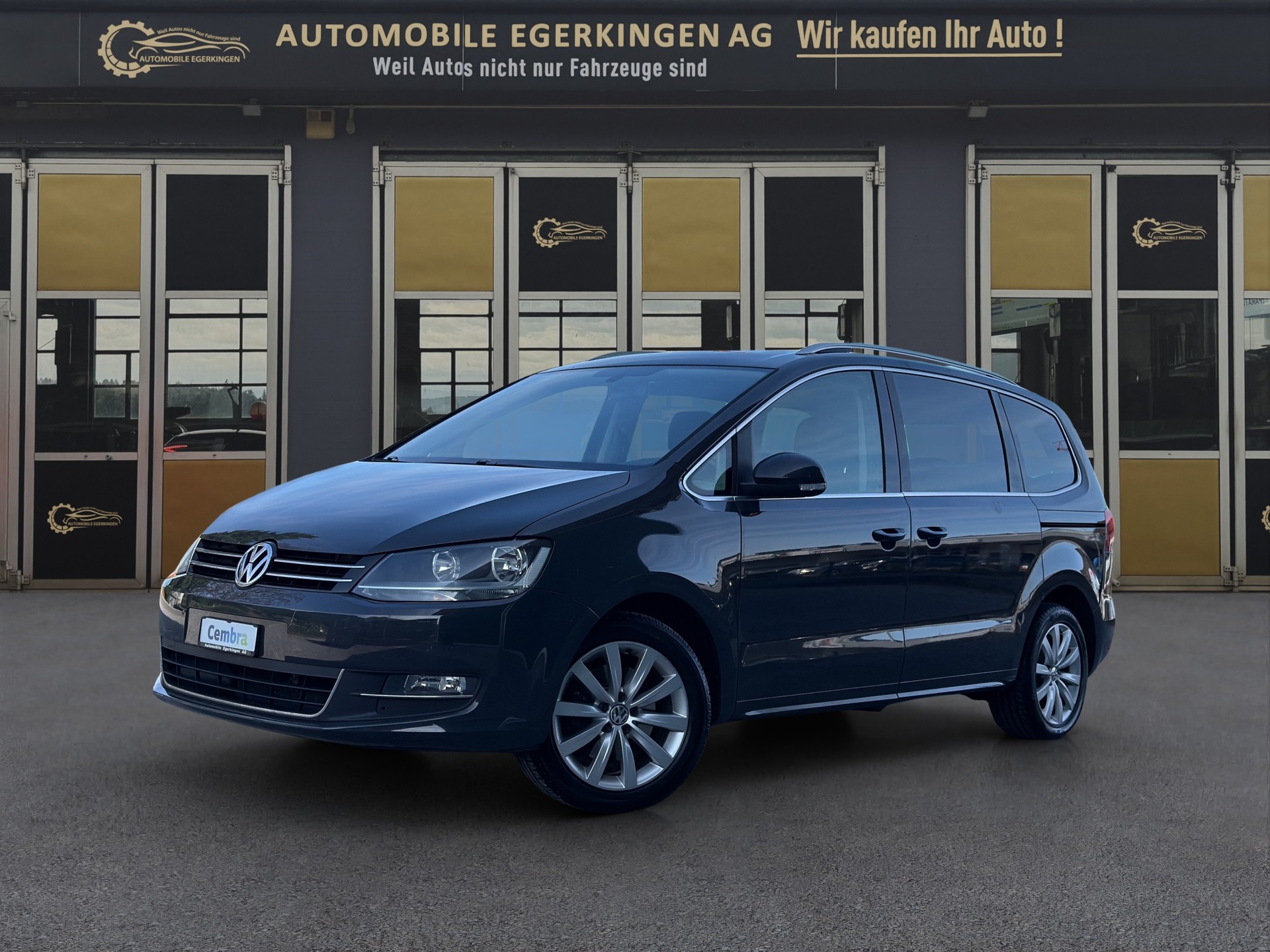 VW Sharan 2.0 TDI BlueMotion Technology Highline DSG-image-0
