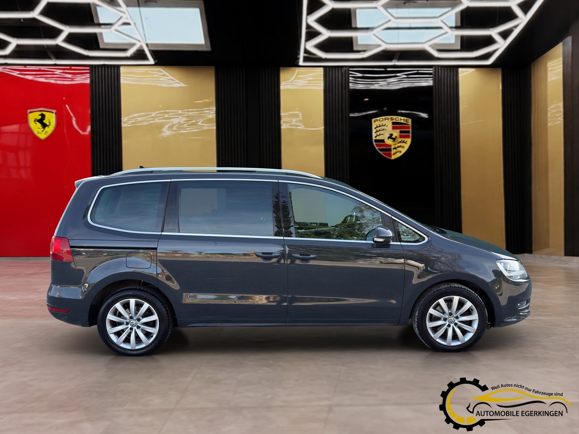 VW Sharan 2.0 TDI BlueMotion Technology Highline DSG-image-3