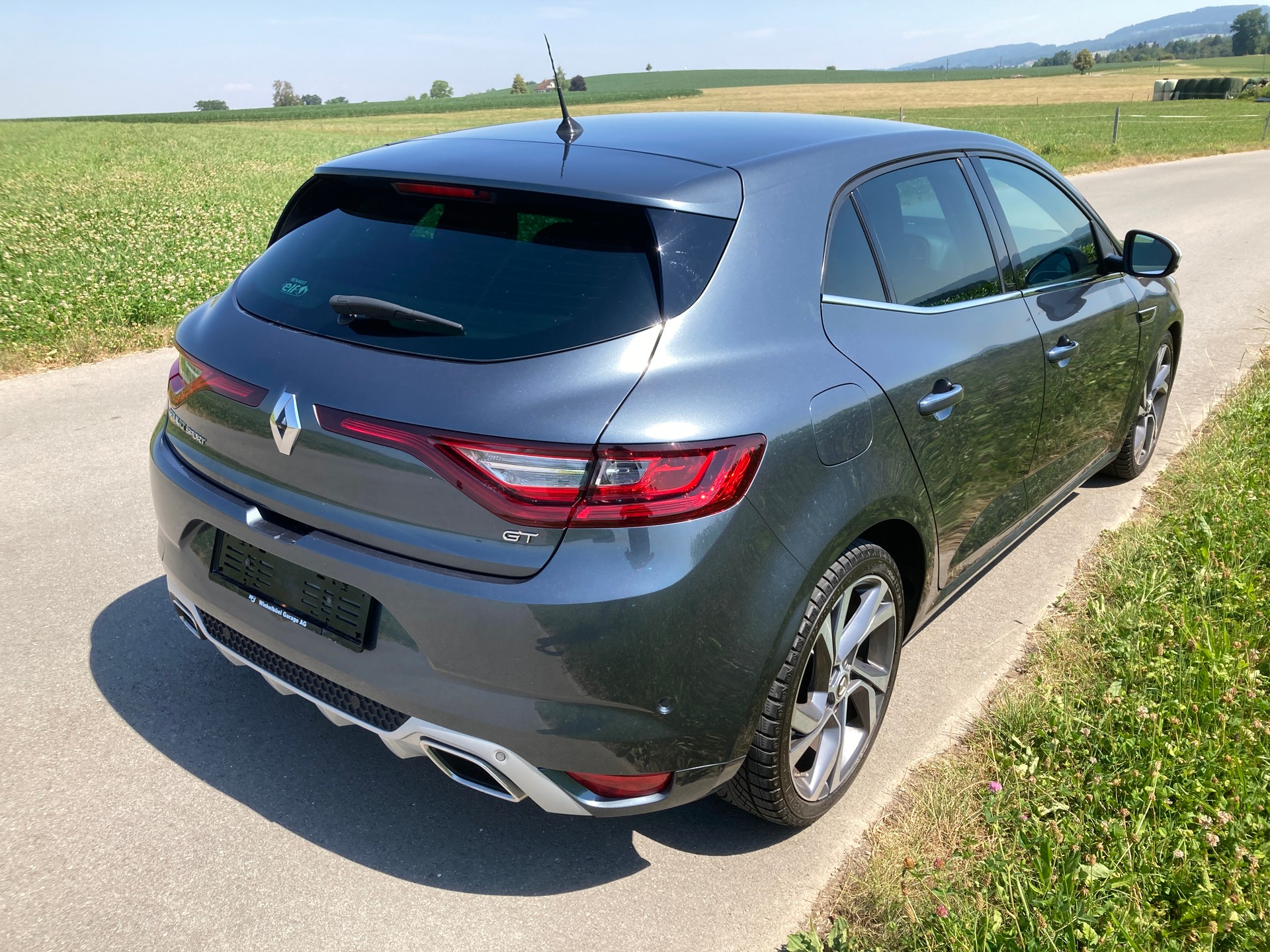 RENAULT Mégane 1.6 dCi GT EDC-image-2