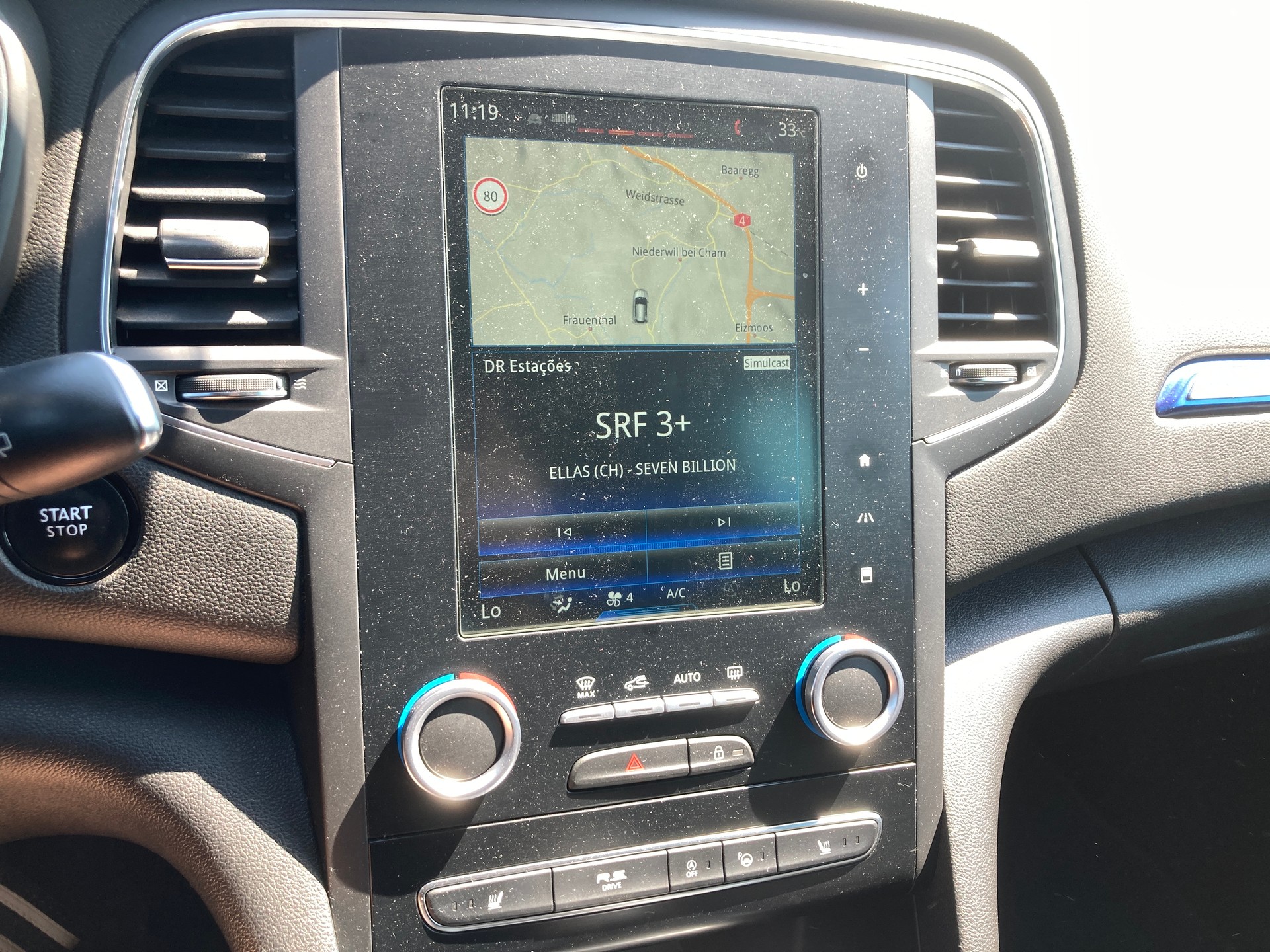 RENAULT Mégane 1.6 dCi GT EDC-image-10
