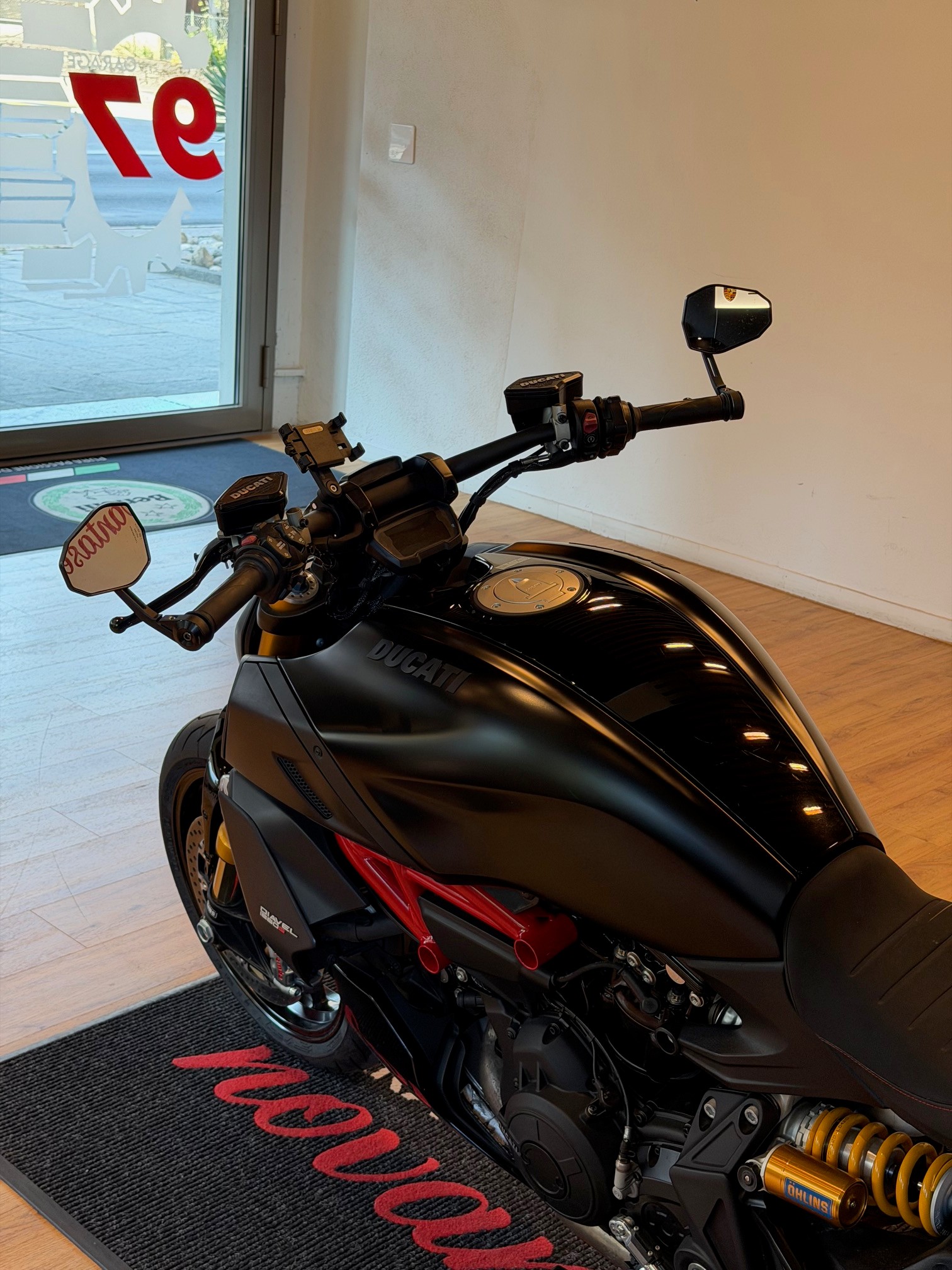 DUCATI Diavel 1260 S-image-5