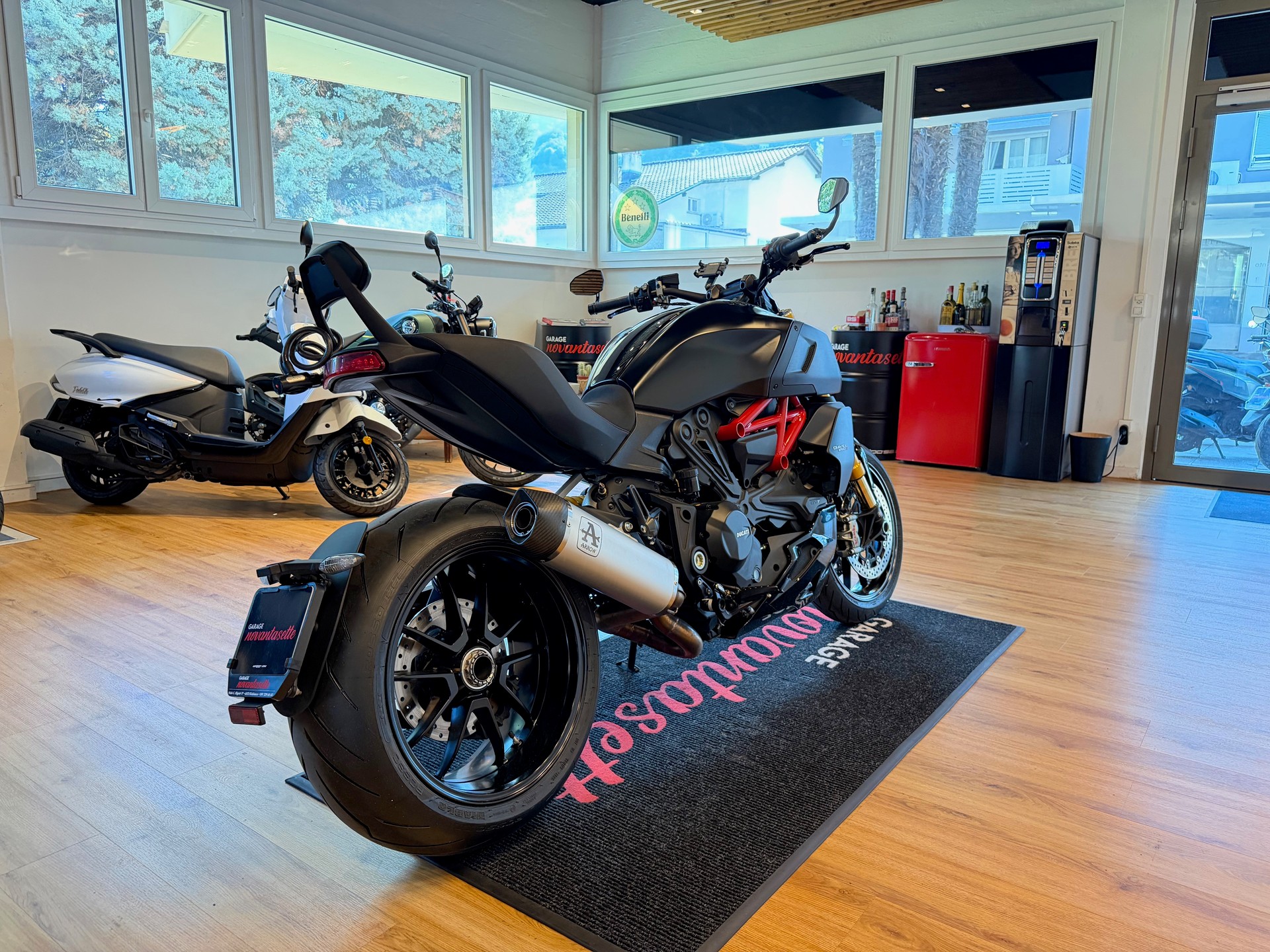 DUCATI Diavel 1260 S-image-3