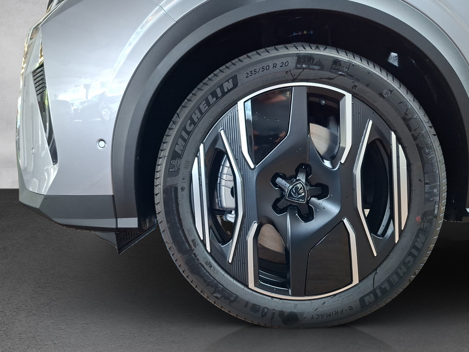 PEUGEOT 3008 1.6 PHEV 225 GT Exclusive-image-15