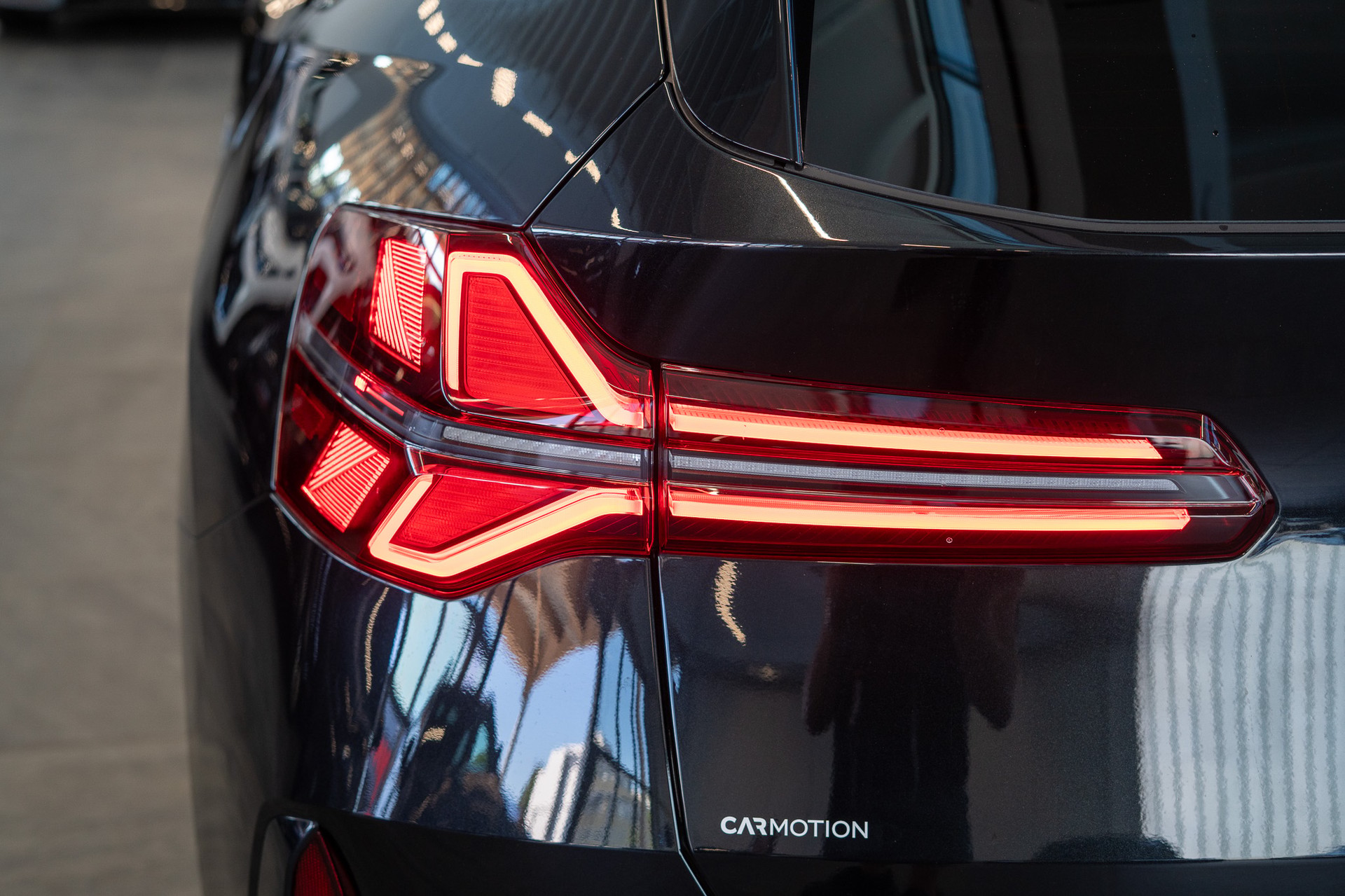 BMW X3 40d xDrive / Iconic Glow / Head-Up Display / Harman Kardon-image-7