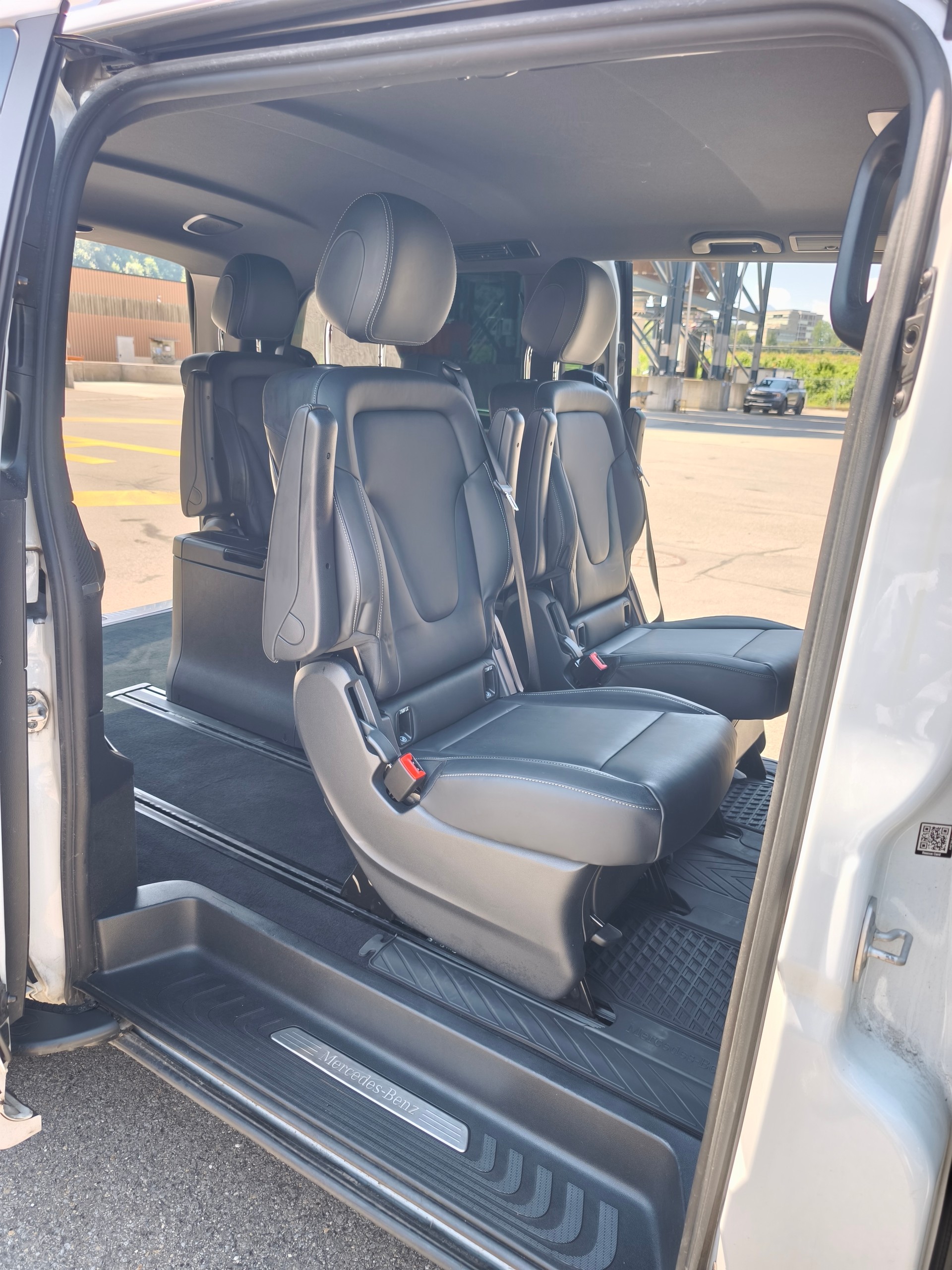 MERCEDES-BENZ V 250 d BlueTec Sw. Ed.lang 4m-image-8