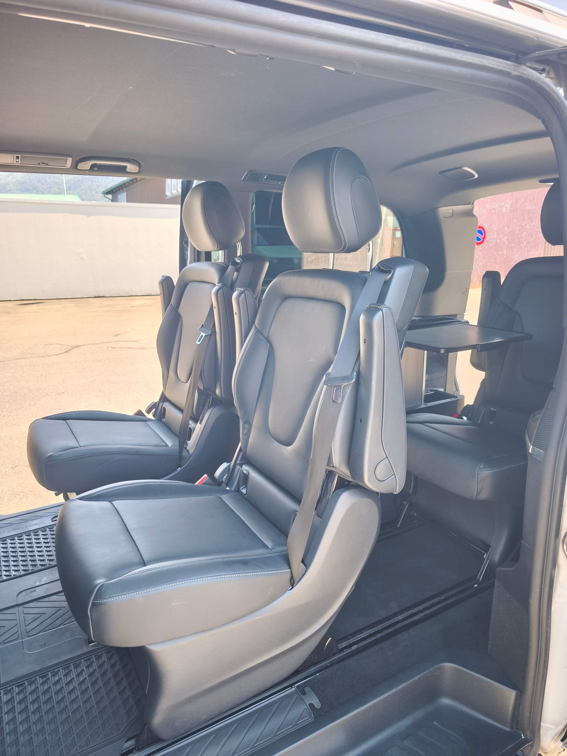 MERCEDES-BENZ V 250 d BlueTec Sw. Ed.lang 4m-image-7