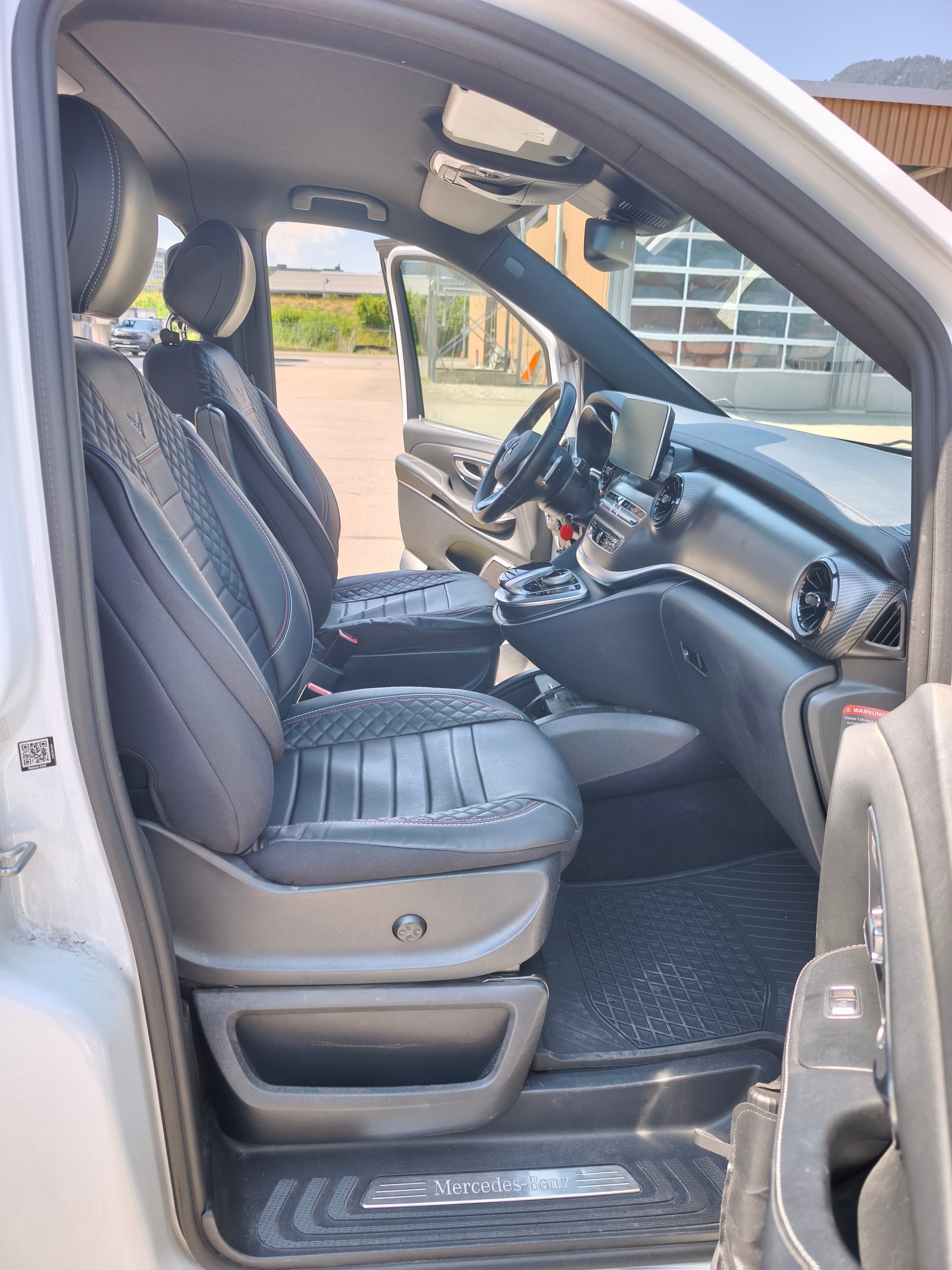 MERCEDES-BENZ V 250 d BlueTec Sw. Ed.lang 4m-image-6