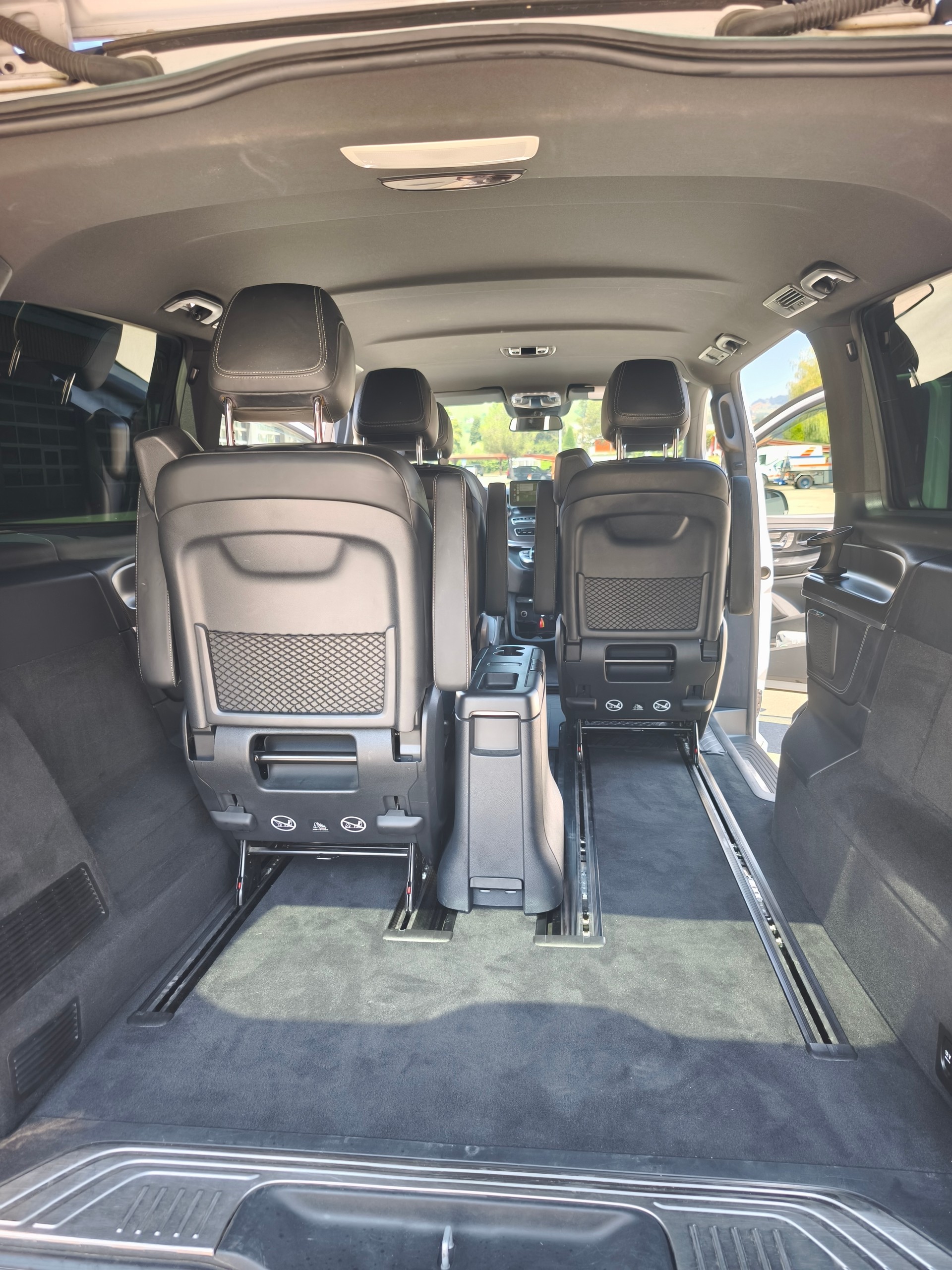 MERCEDES-BENZ V 250 d BlueTec Sw. Ed.lang 4m-image-9