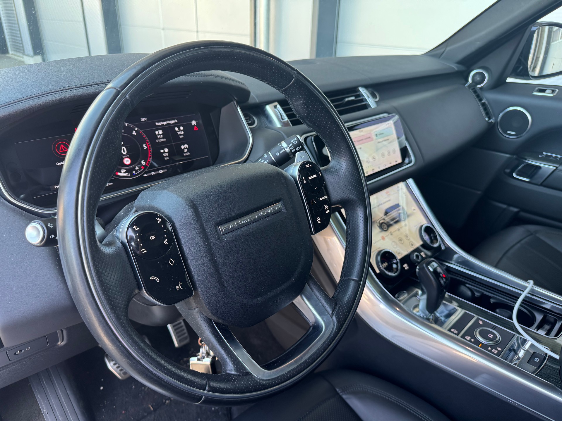 LAND ROVER 3.0 SDV6 SE-image-3