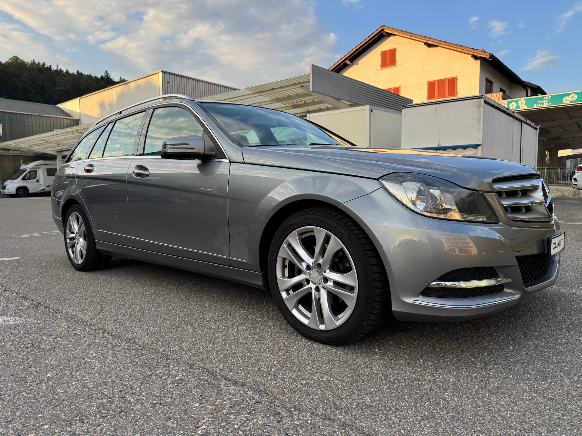 MERCEDES-BENZ C 220 CDI Avantgarde 4Matic 7G-Tronic-image-4