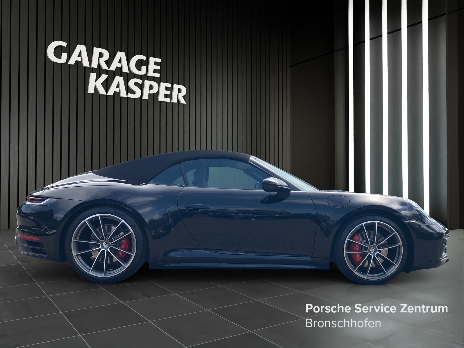 PORSCHE 911 Carrera 4S Cabriolet-image-5