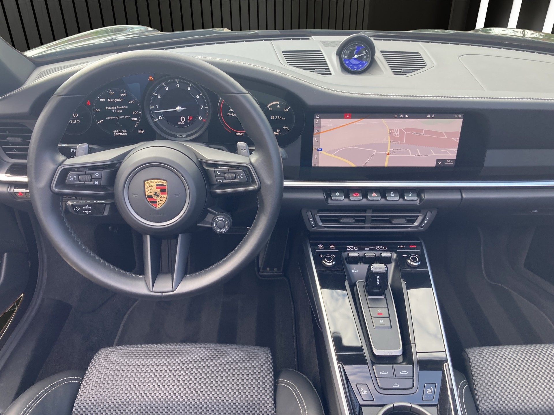 PORSCHE 911 Carrera 4S Cabriolet-image-12