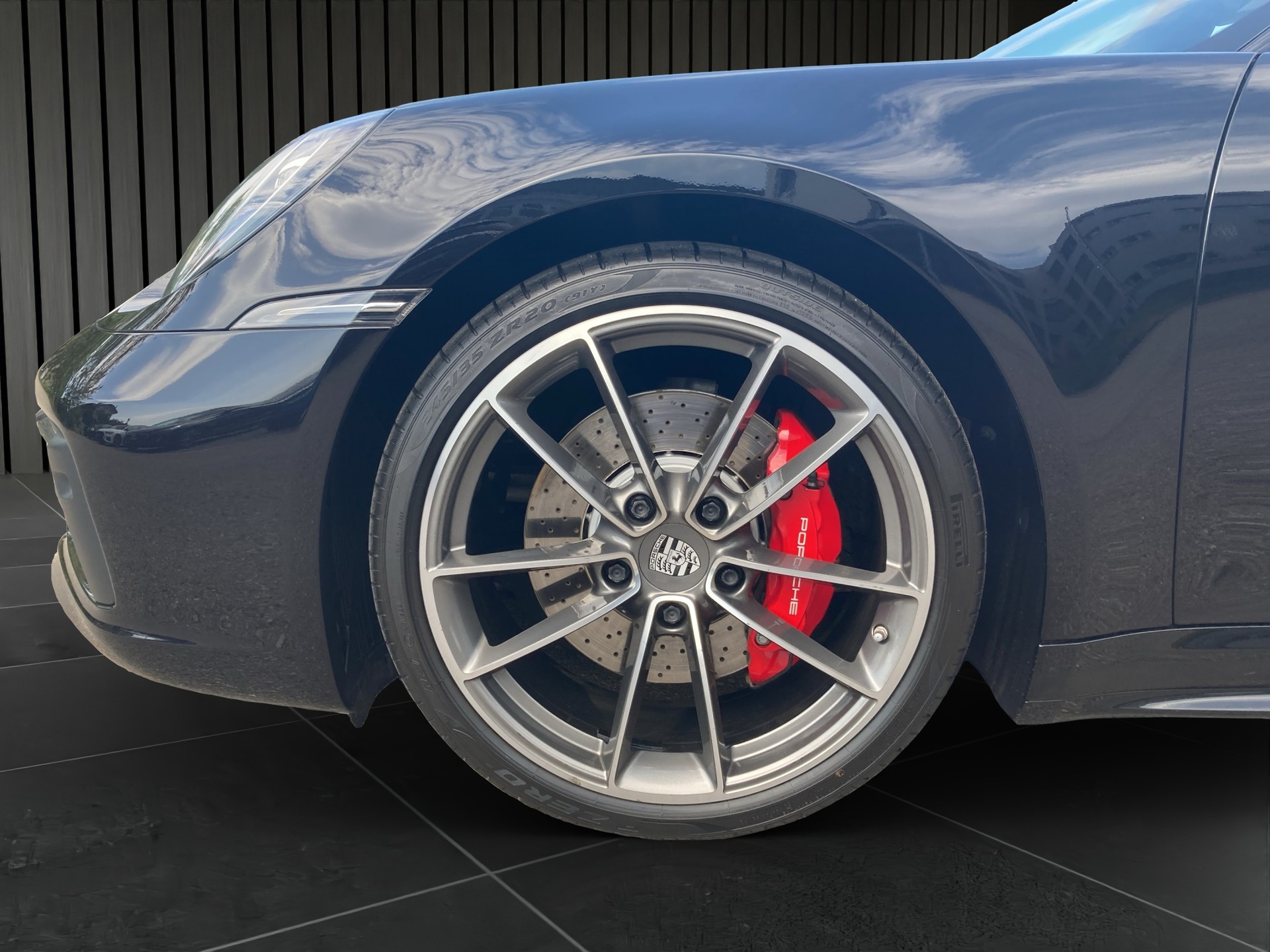 PORSCHE 911 Carrera 4S Cabriolet-image-7