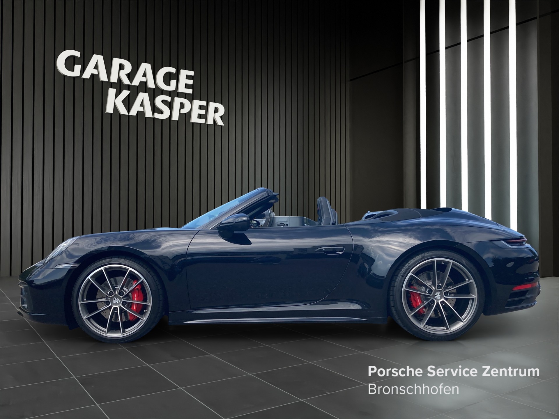 PORSCHE 911 Carrera 4S Cabriolet-image-1
