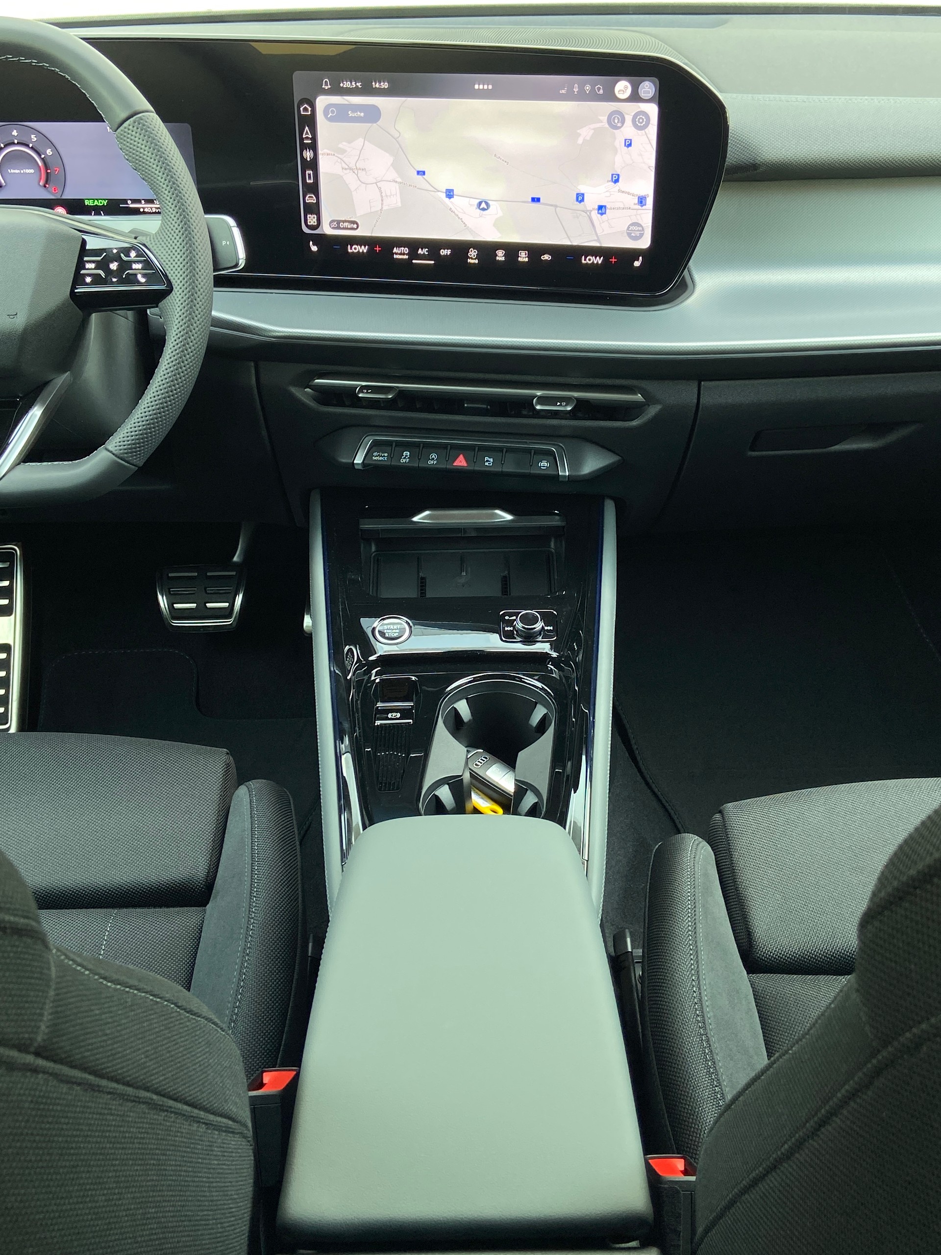 AUDI Q3 SUV TFSI quattro 265 Ps S tronic S-line-image-9