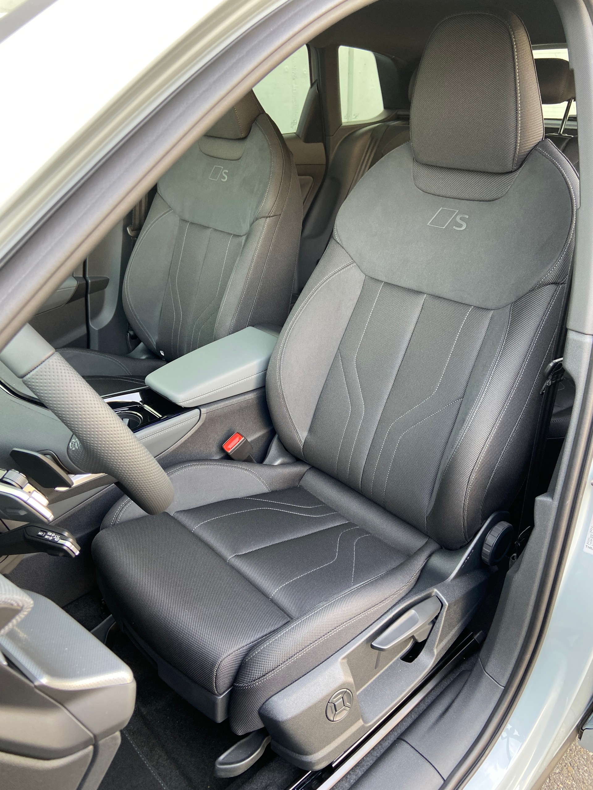 AUDI Q3 SUV TFSI quattro 265 Ps S tronic S-line-image-6