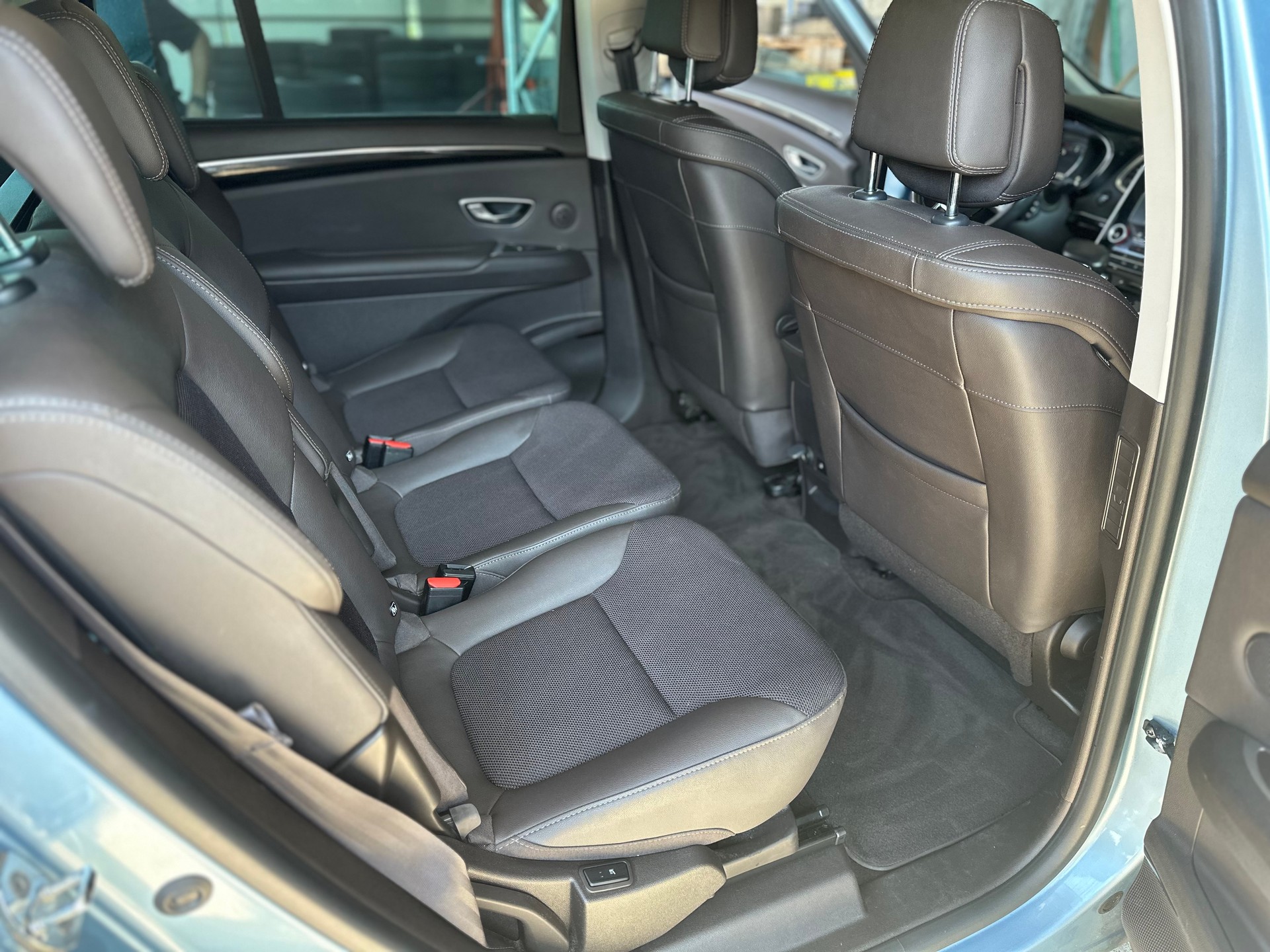 RENAULT Espace 1.6 dCi 90th Anniversary EDC-image-9