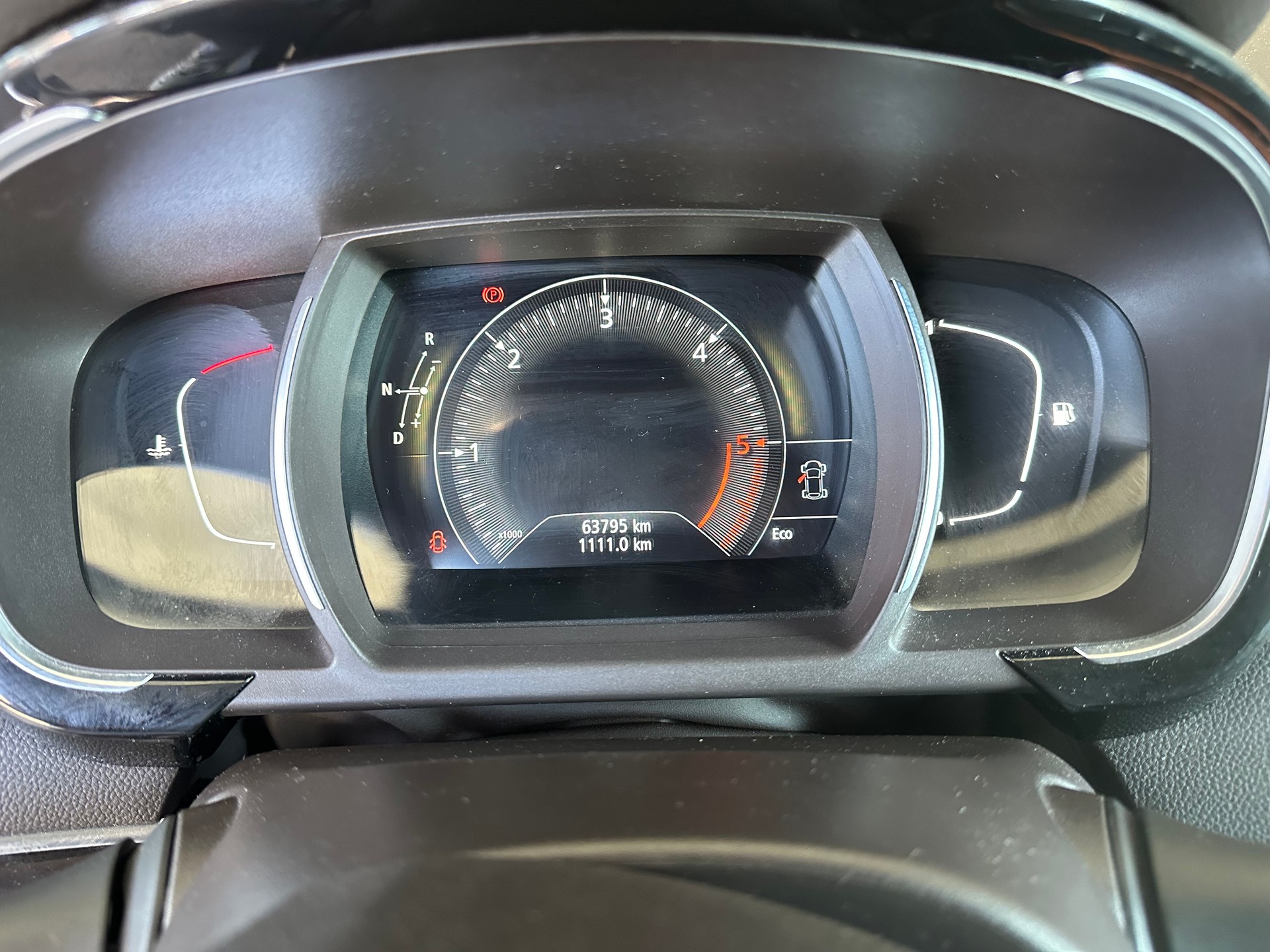 RENAULT Espace 1.6 dCi 90th Anniversary EDC-image-7