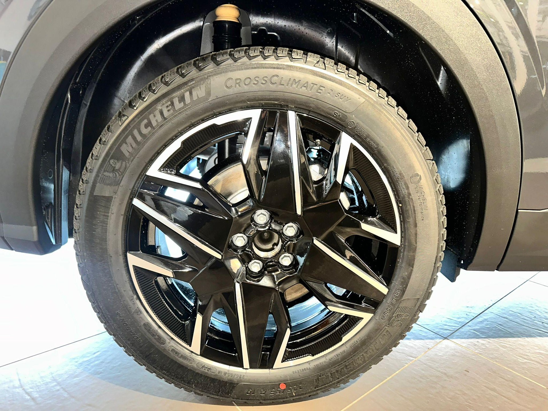 PEUGEOT 5008 1.2 Hybrid GT-image-28