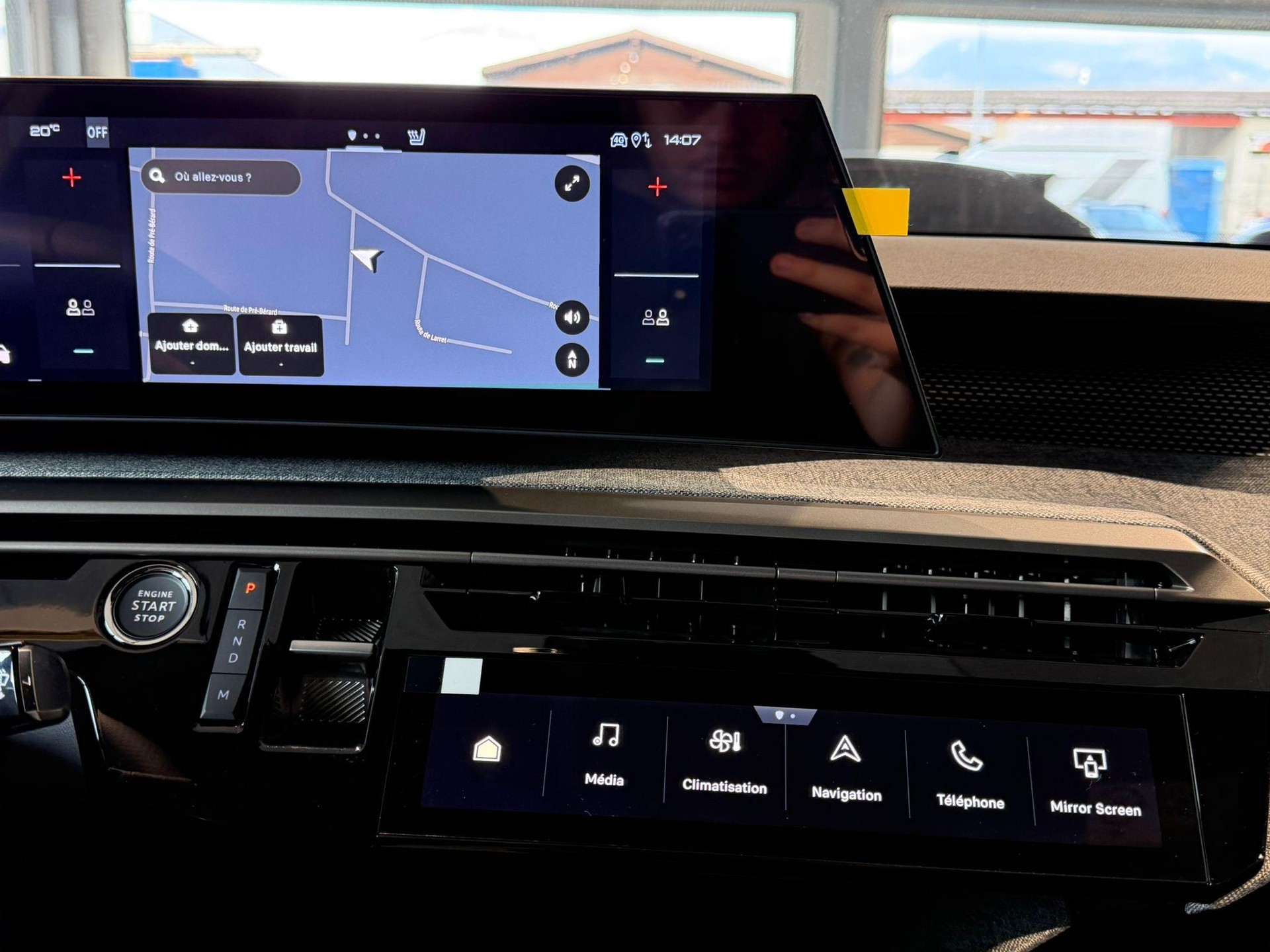PEUGEOT 5008 1.2 Hybrid GT-image-22