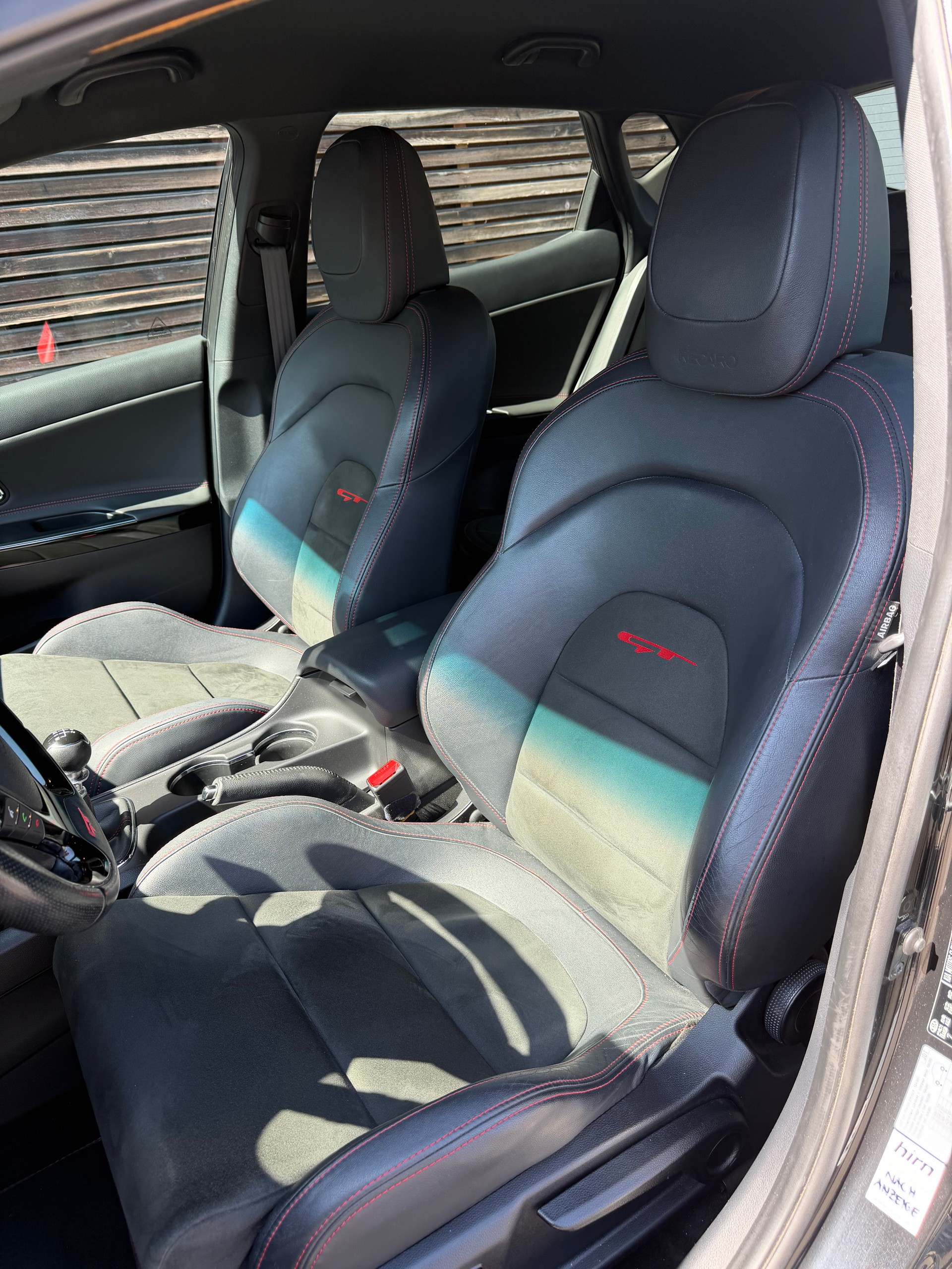 KIA Cee'd 1.6 GDi Turbo GT-image-11