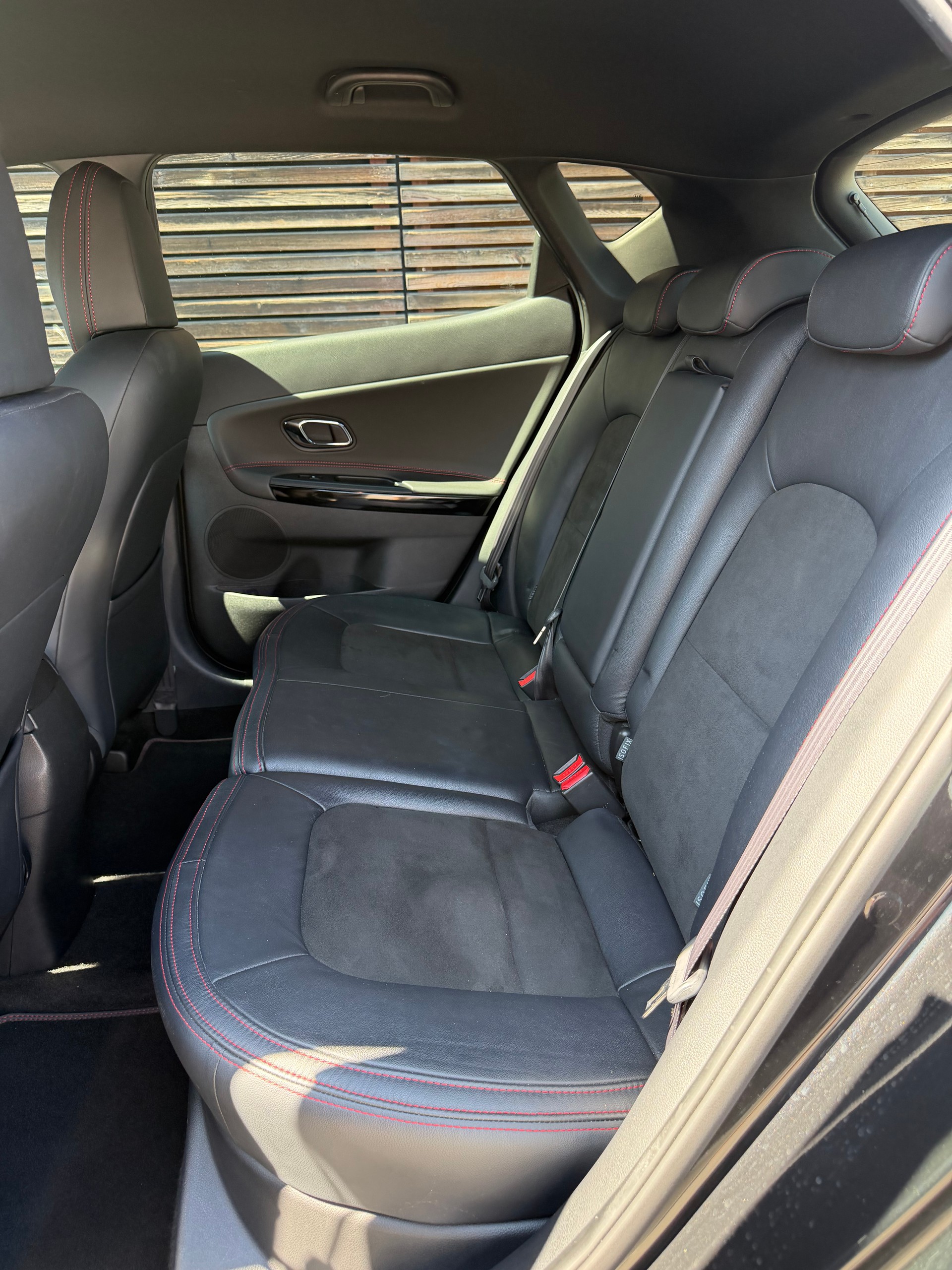 KIA Cee'd 1.6 GDi Turbo GT-image-12