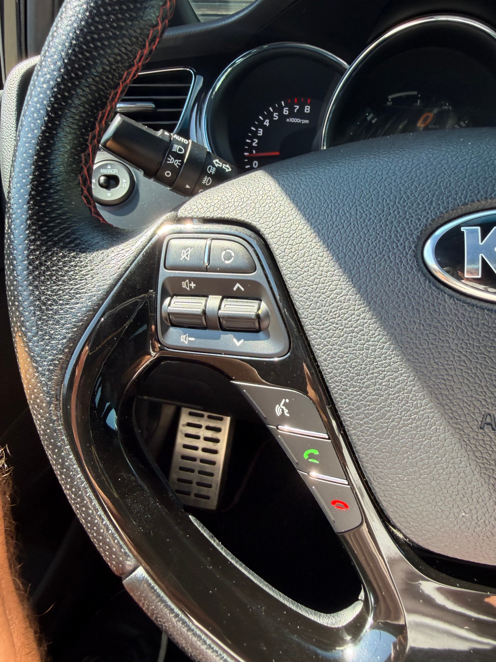 KIA Cee'd 1.6 GDi Turbo GT-image-7