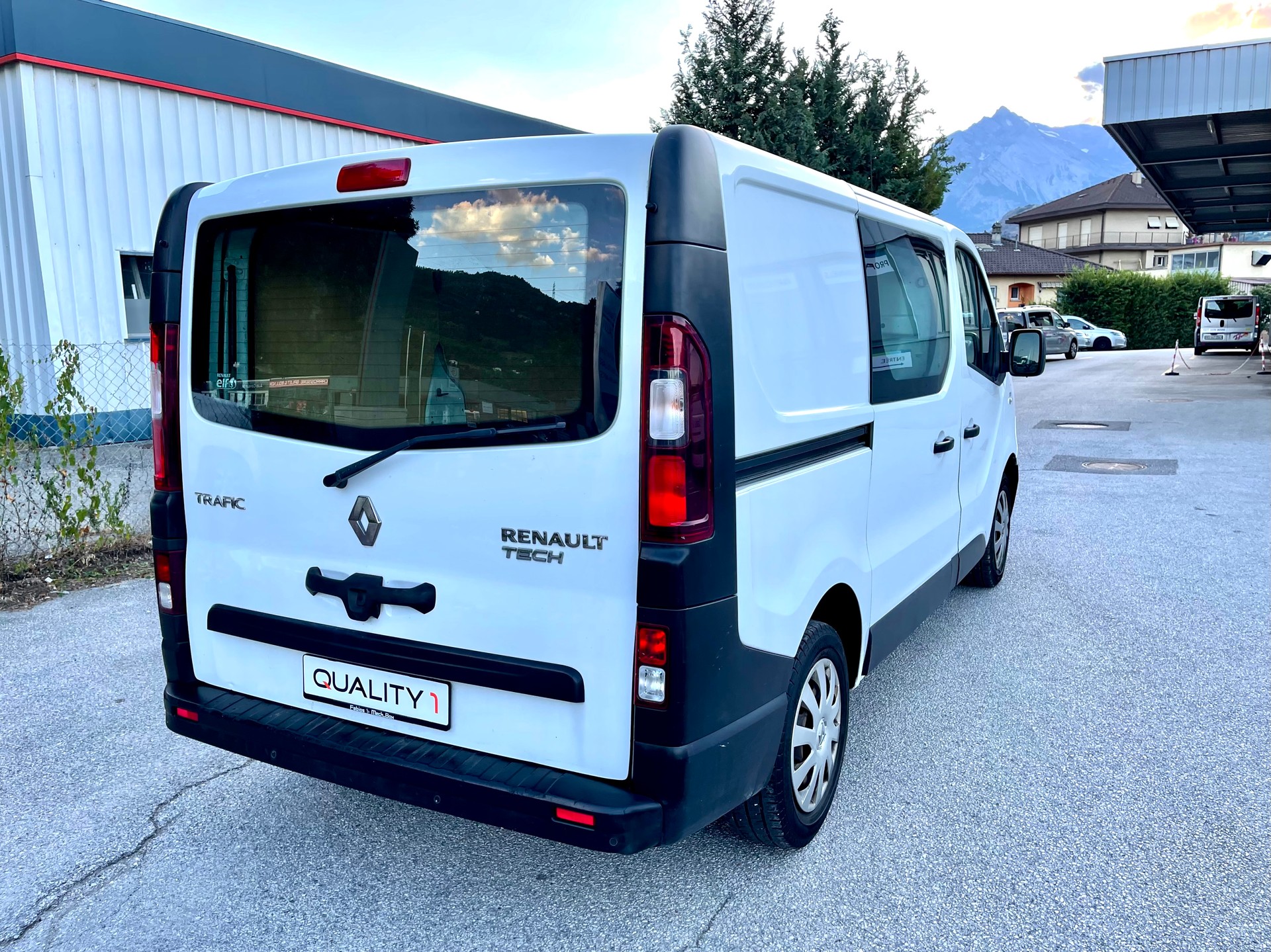 RENAULT Trafic 1.6 ENERGY TwinT. dCi125 2.9t Busin. L1H1-image-12