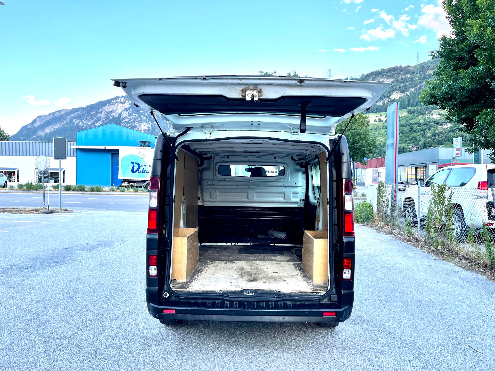RENAULT Trafic 1.6 ENERGY TwinT. dCi125 2.9t Busin. L1H1-image-24