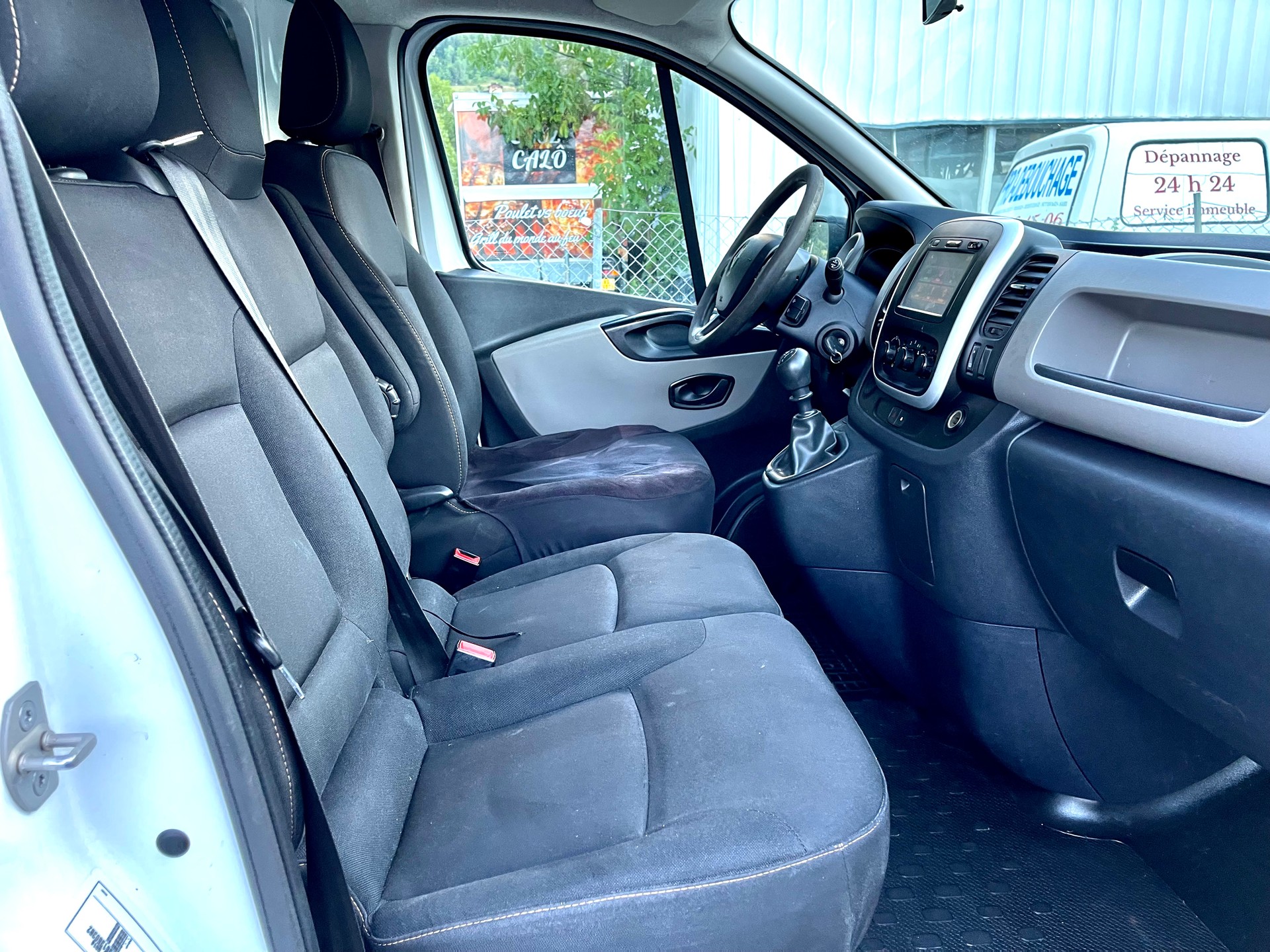 RENAULT Trafic 1.6 ENERGY TwinT. dCi125 2.9t Busin. L1H1-image-25