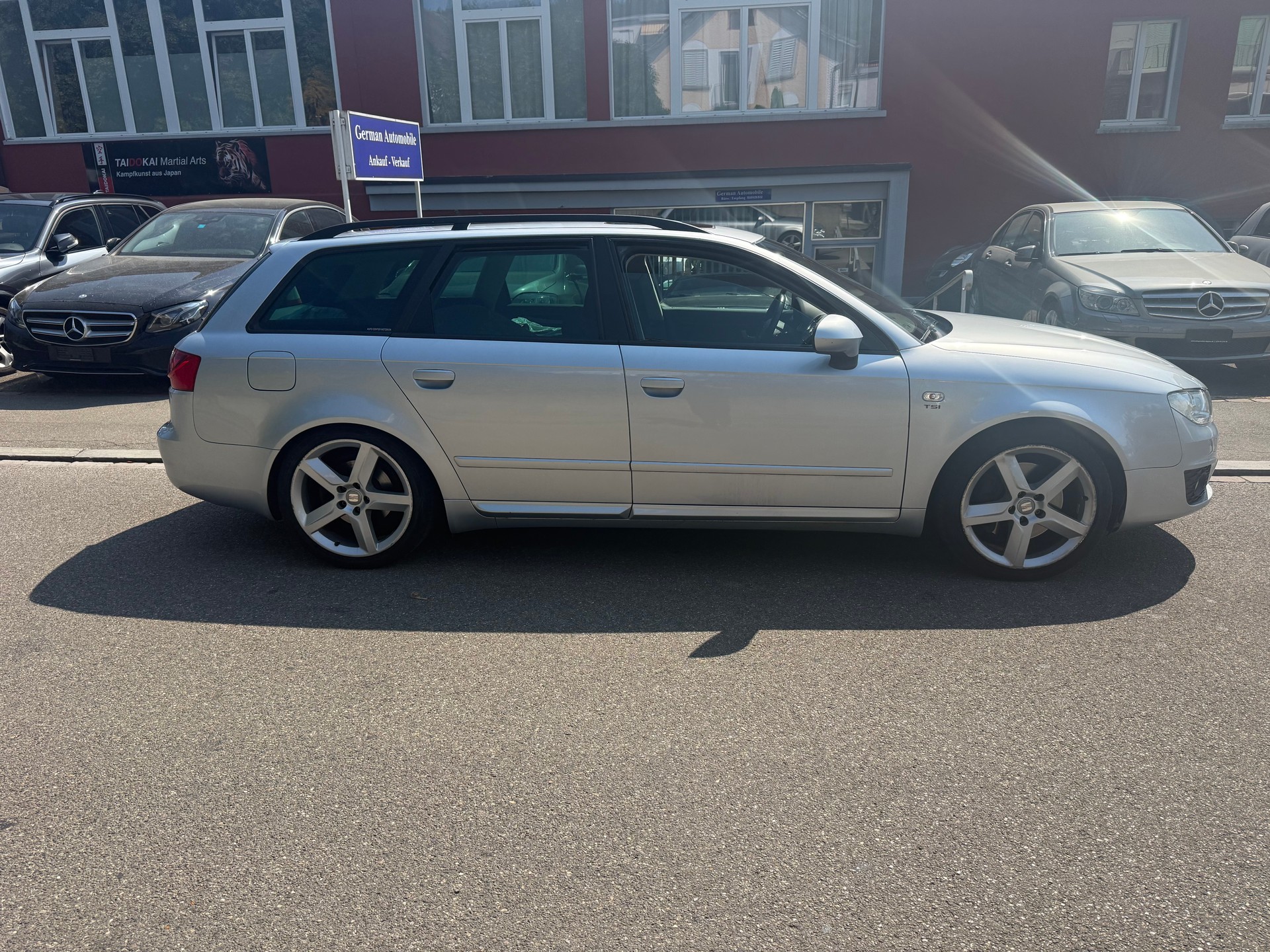 SEAT Exeo ST 2.0 TSI Advantage multitronic-image-3