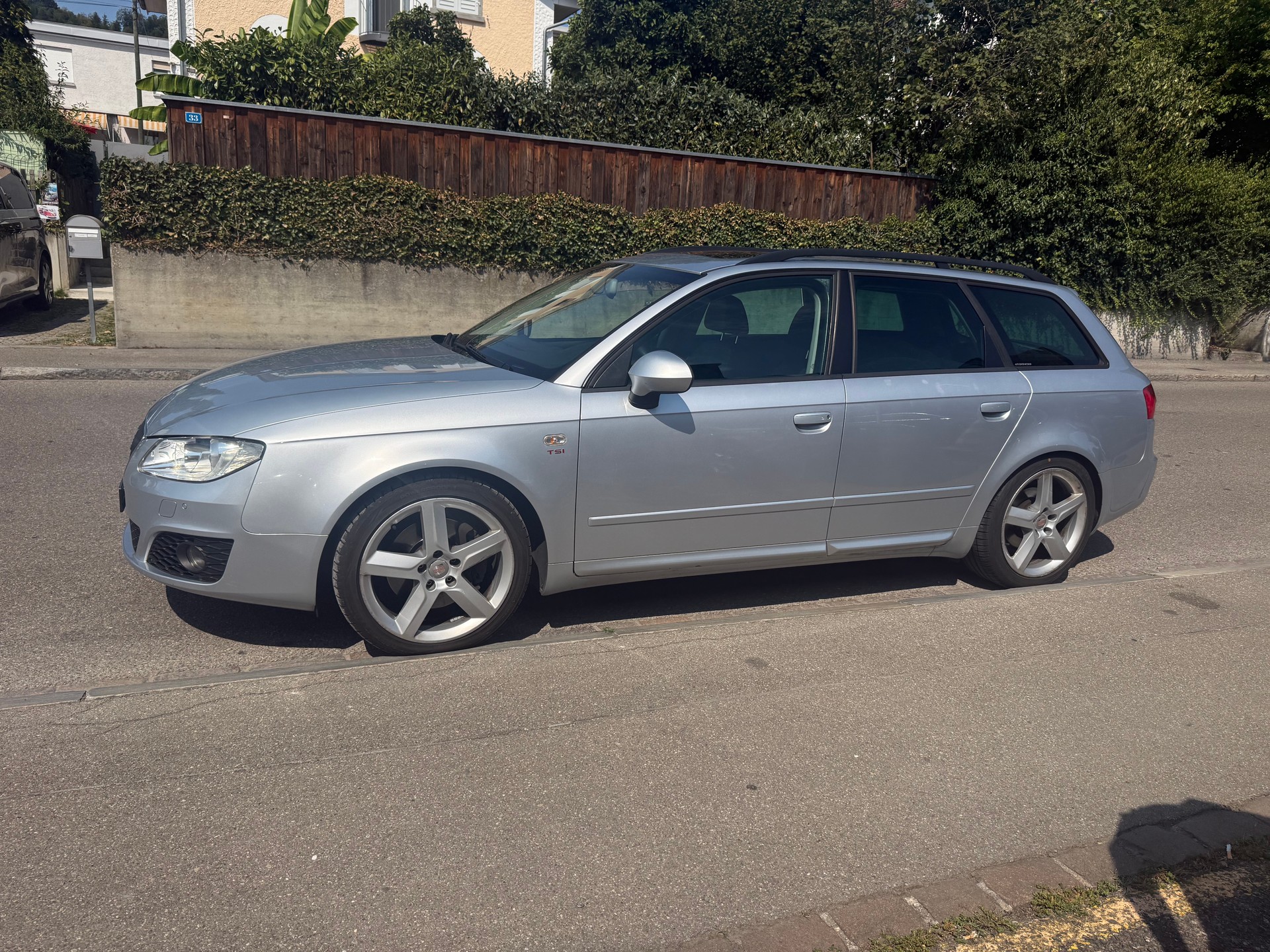SEAT Exeo ST 2.0 TSI Advantage multitronic-image-0