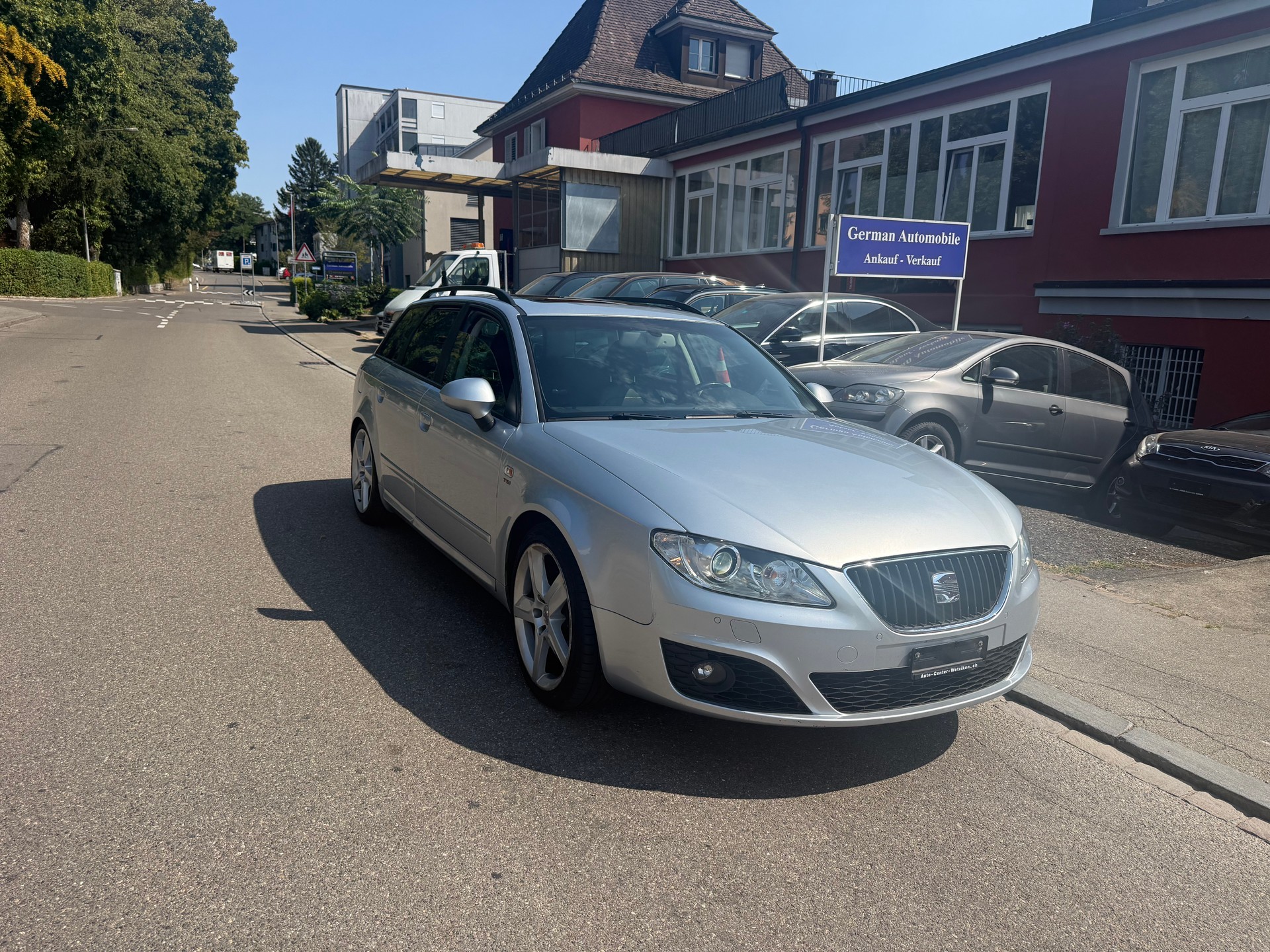 SEAT Exeo ST 2.0 TSI Advantage multitronic-image-2