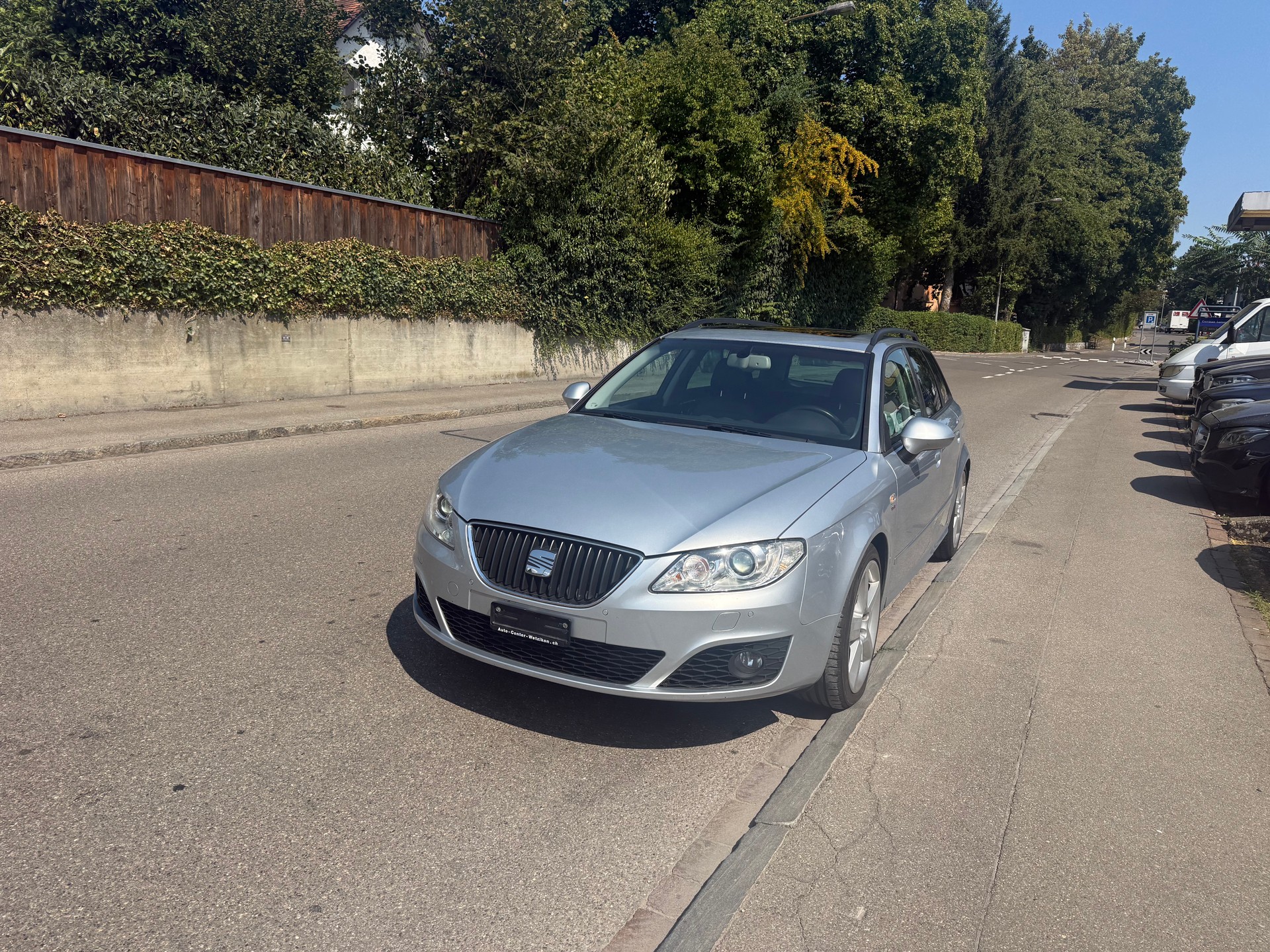 SEAT Exeo ST 2.0 TSI Advantage multitronic-image-1