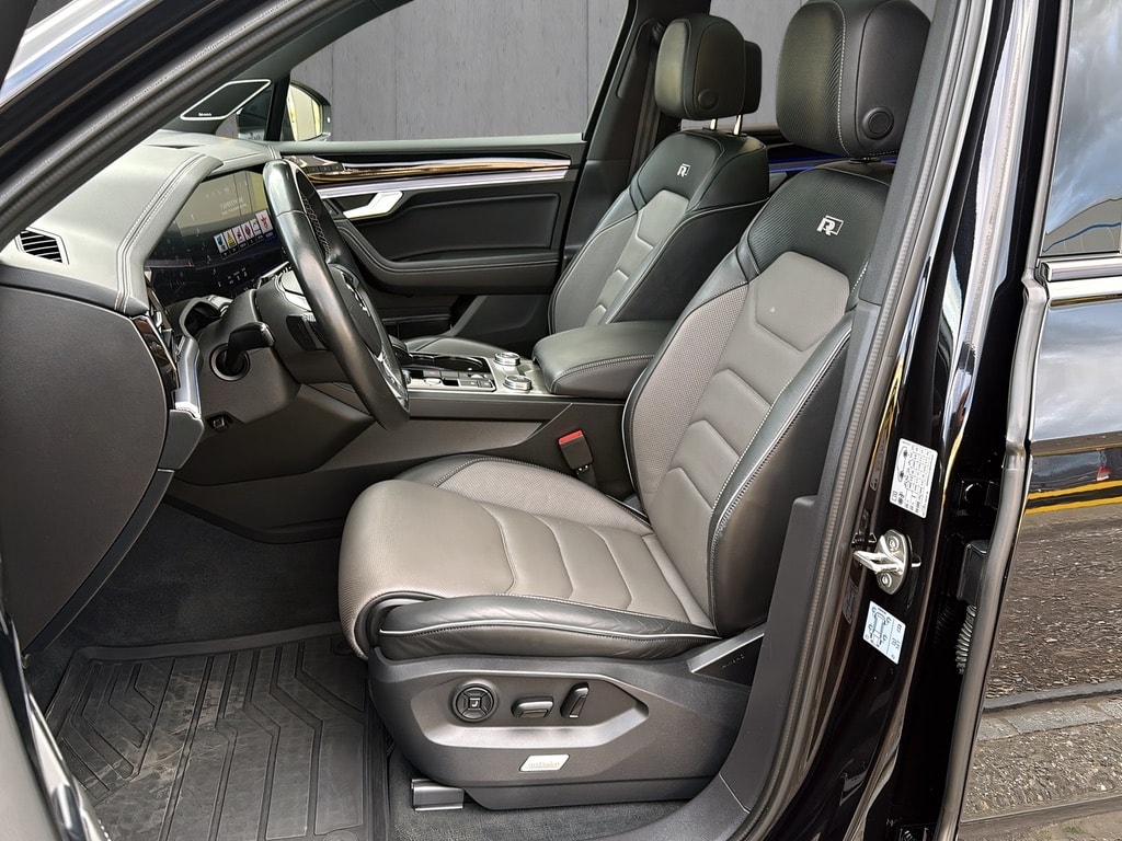 VW Touareg 3.0 TDI R Line Tiptronic*ALL BLACK, Vollausstattung*-image-7