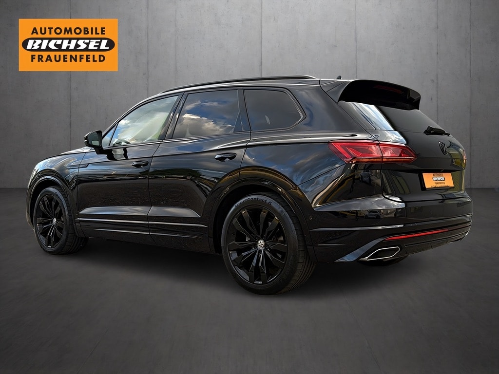 VW Touareg 3.0 TDI R Line Tiptronic*ALL BLACK, Vollausstattung*-image-1