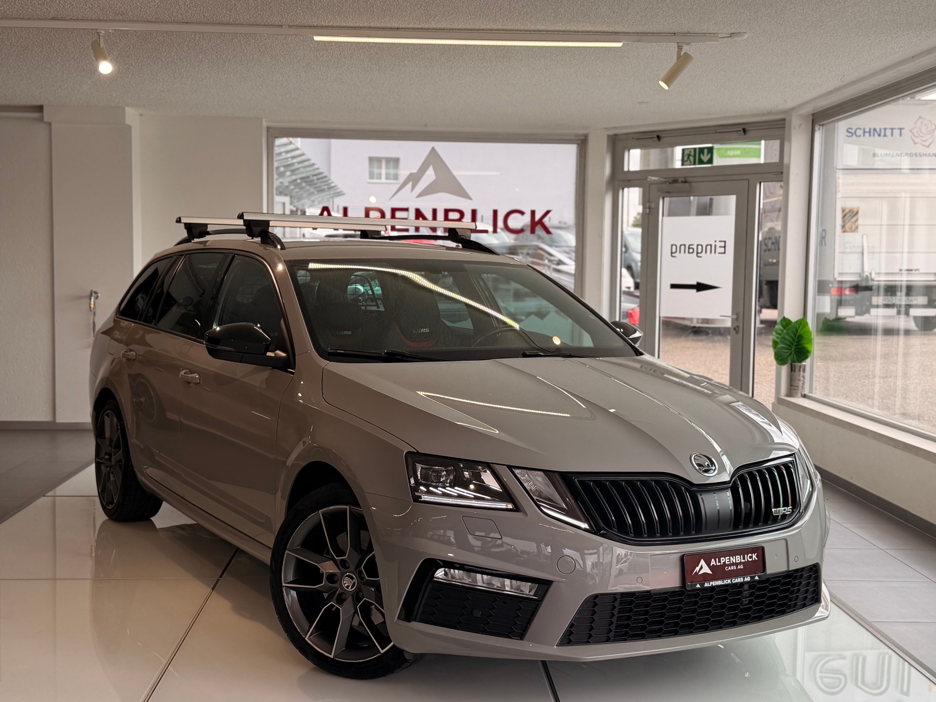 SKODA Octavia Combi 2.0 TDI RS Prag 4x4 DSG-image-0