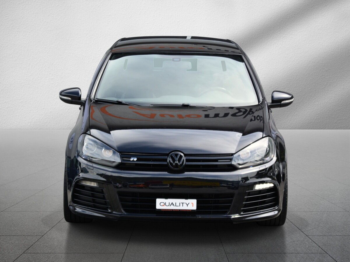VW Golf 2.0 TSI R 4Motion DSG-image-2