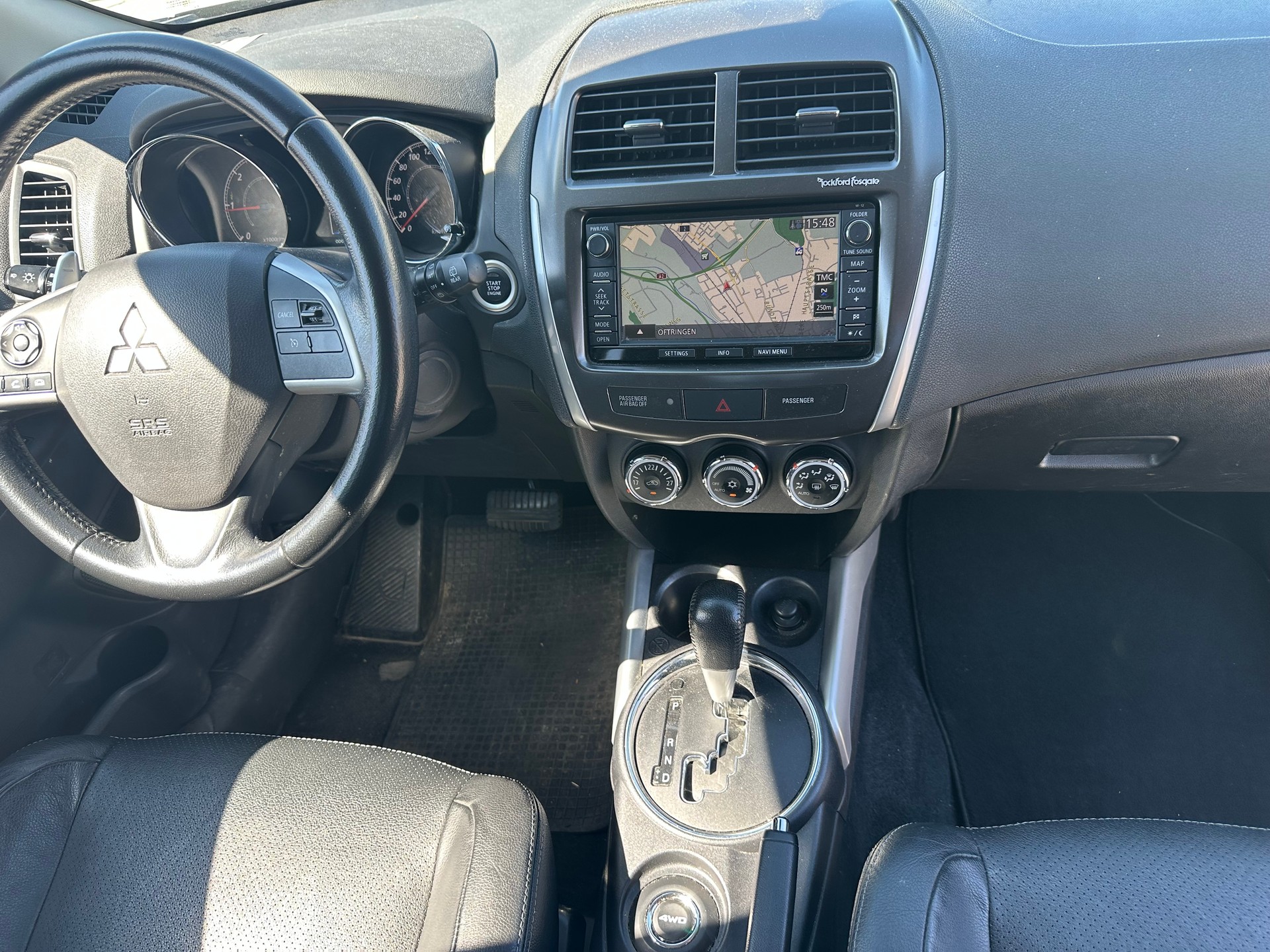 MITSUBISHI ASX 2.2 DID Navigator 4WD Automatic-image-5