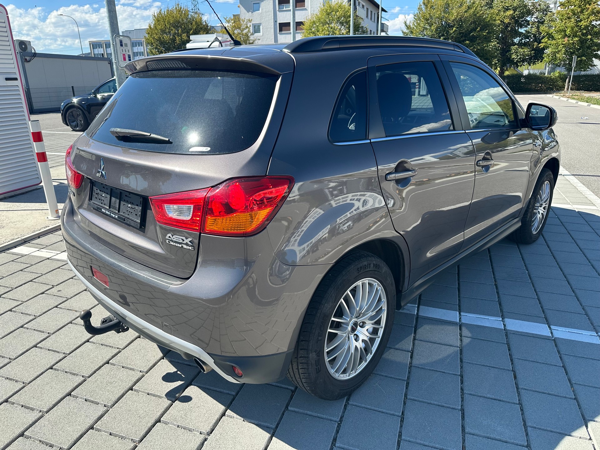 MITSUBISHI ASX 2.2 DID Navigator 4WD Automatic-image-3