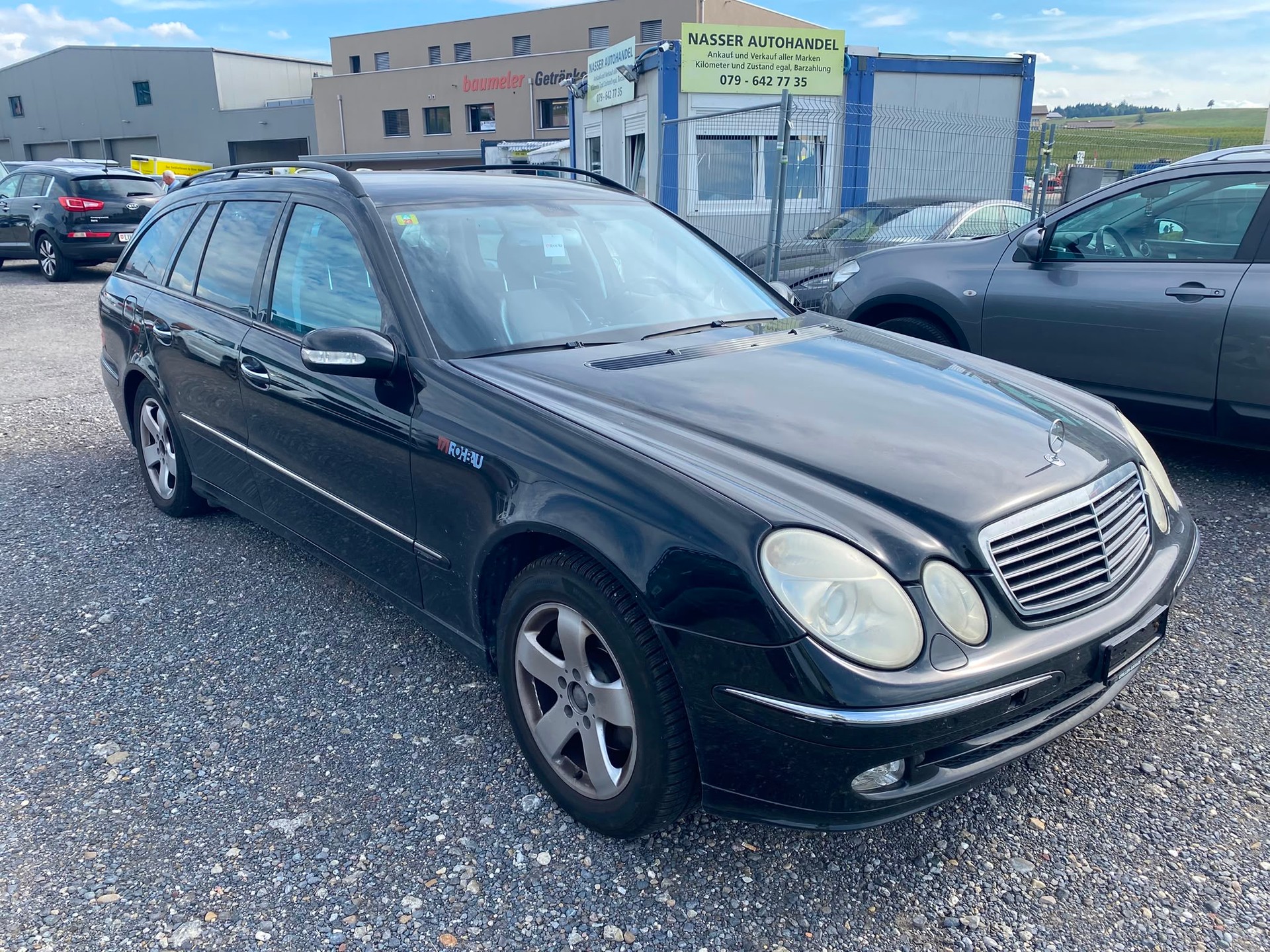 MERCEDES-BENZ E 200 Kompressor Avantgarde-image-1